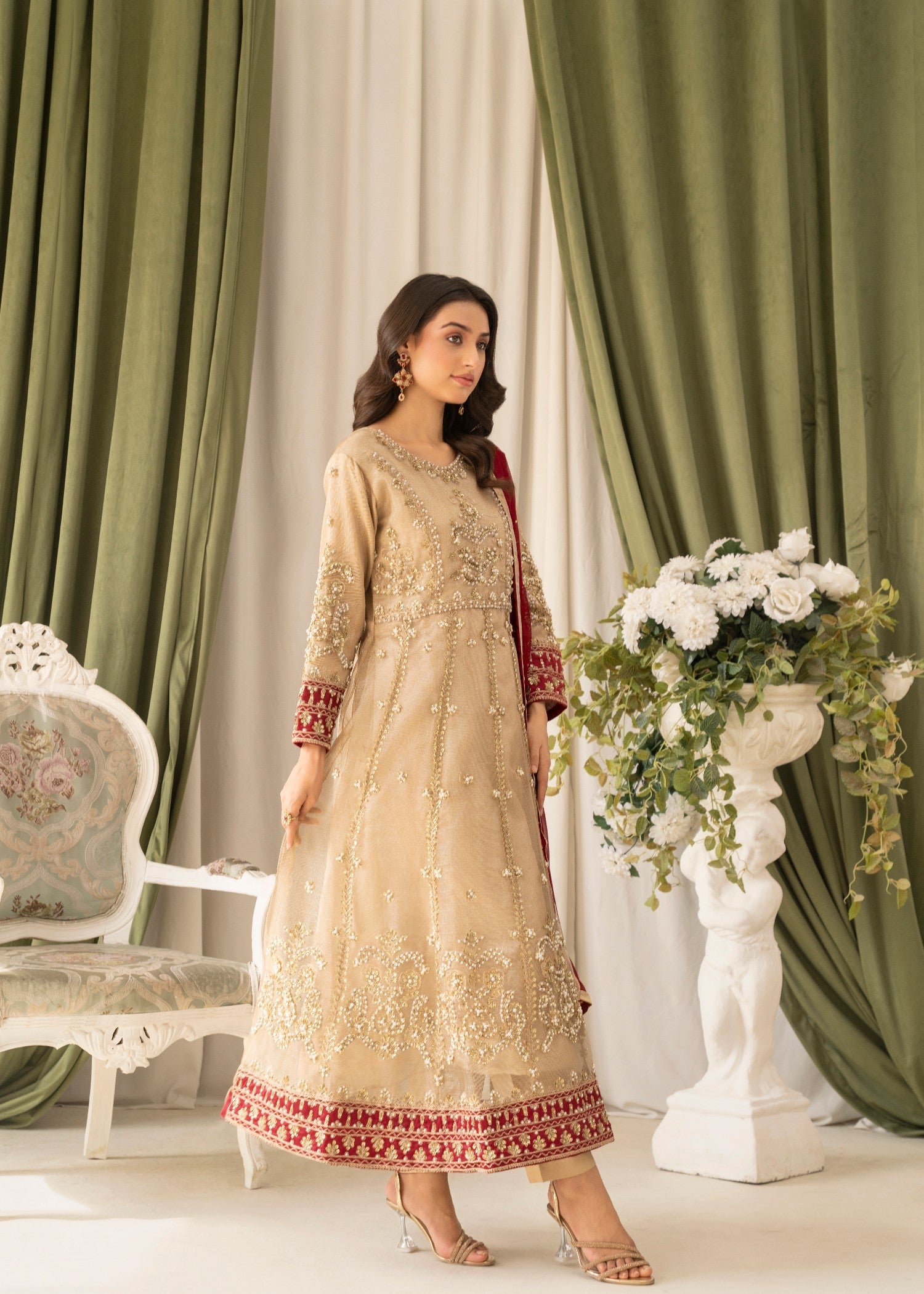 zari net Maxi in Golden brown