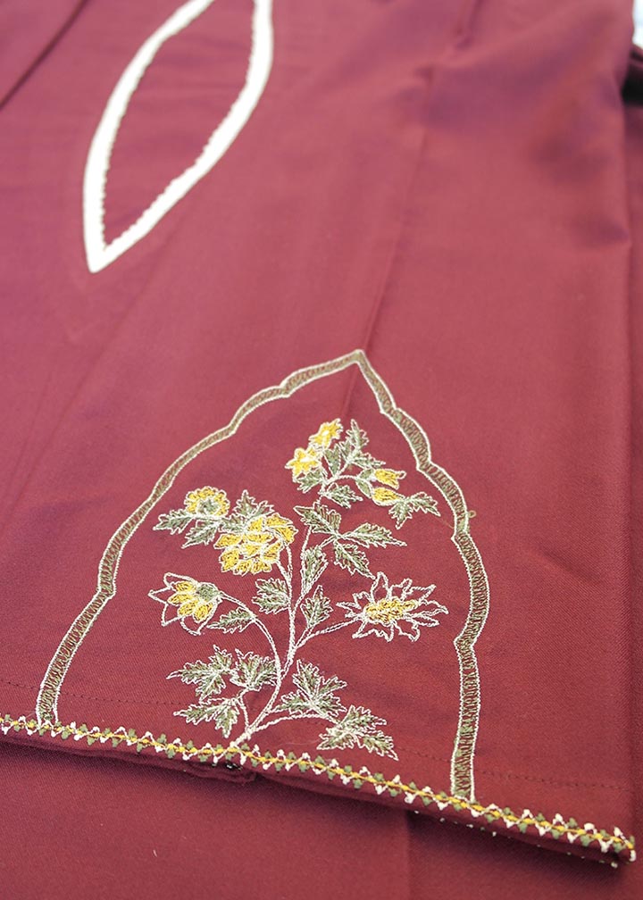 ribbed lawn Kurta Set in Maroon