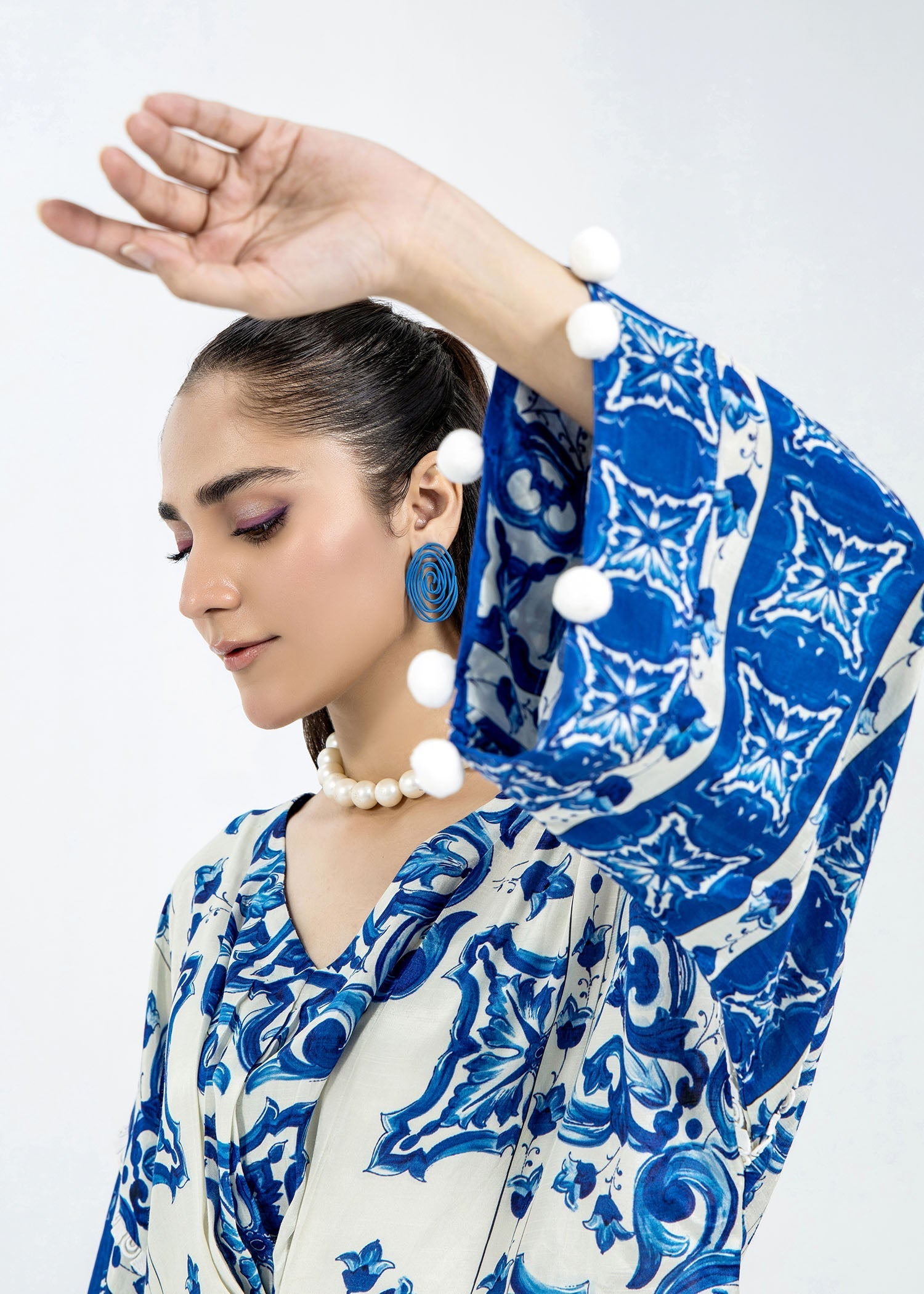 raw silk Kaftan in Blue
