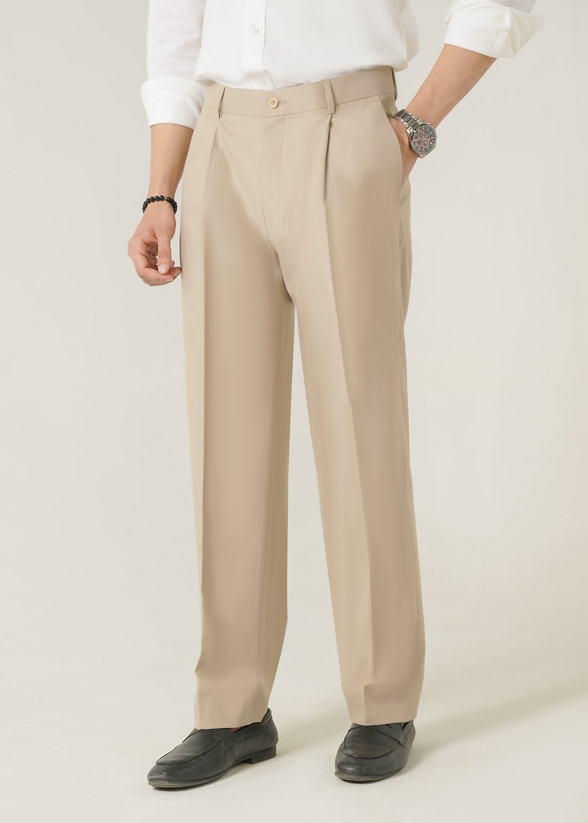suiting Pants in Lemon chiffon