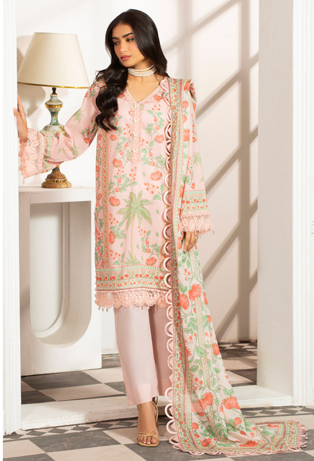 Summer Lawn – Peony