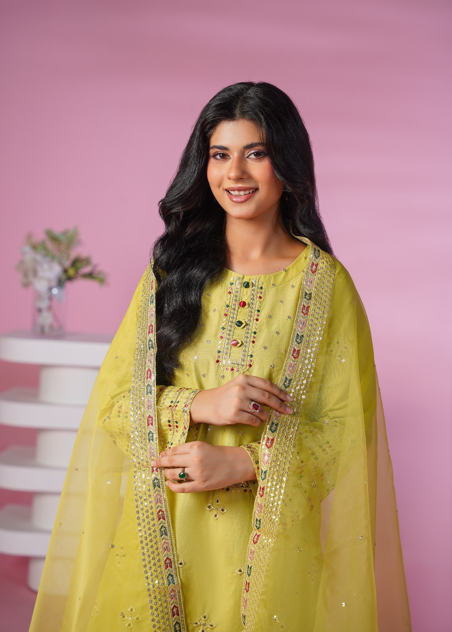 lawn Kurta Set in Pear