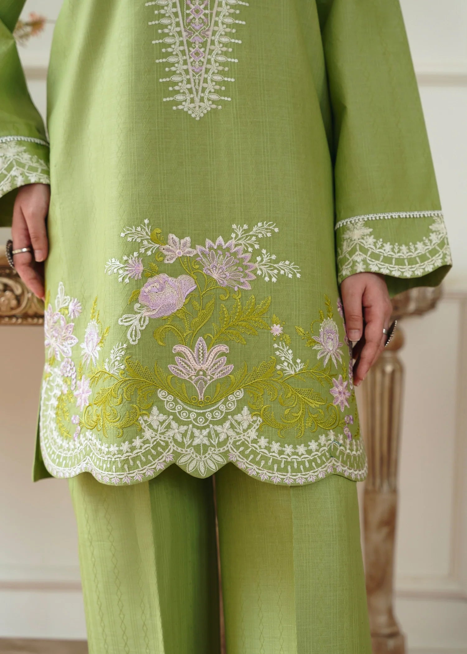 self jacquard Kurta Set in Parrot green