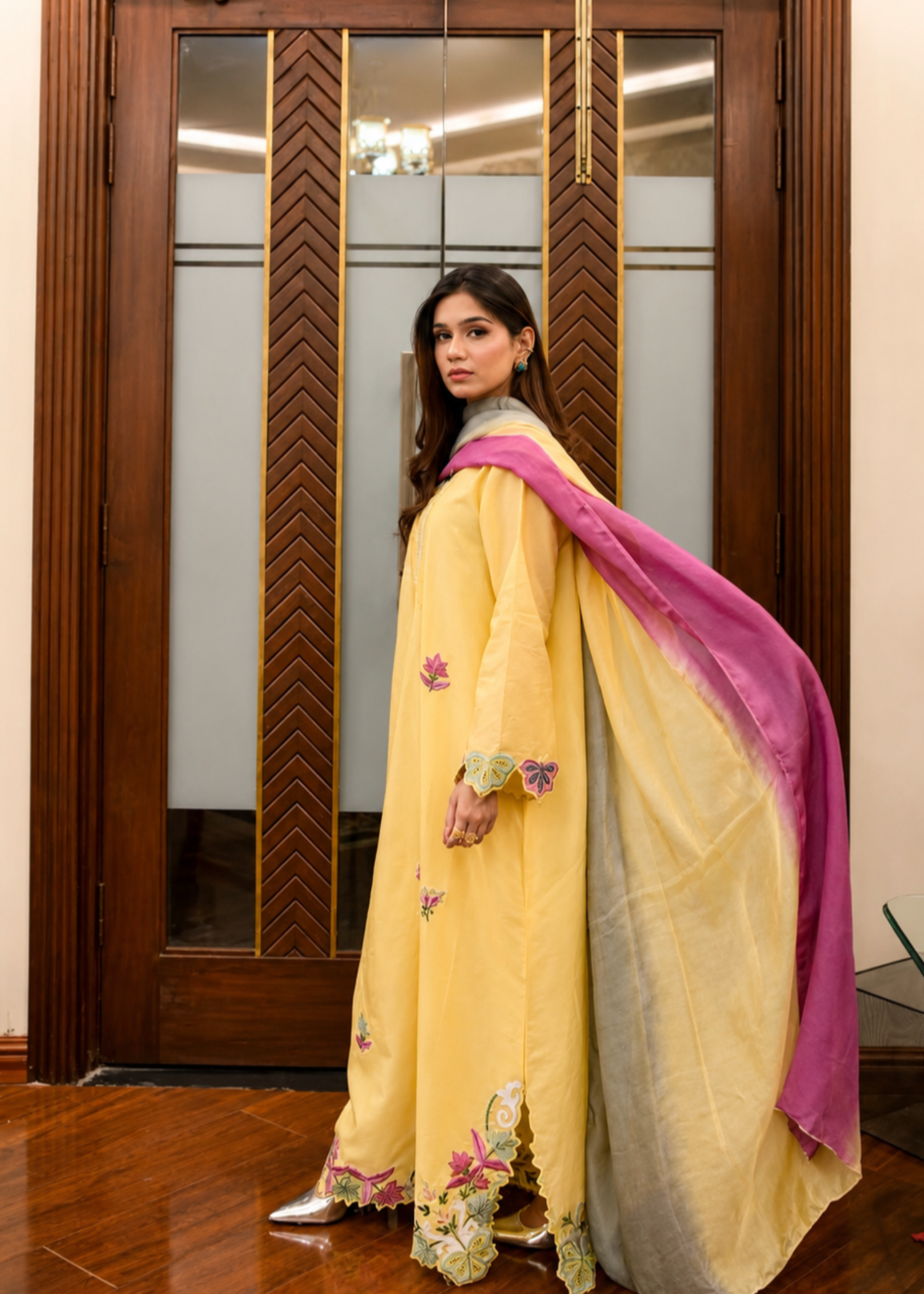 lawn Kaftan in Yellow