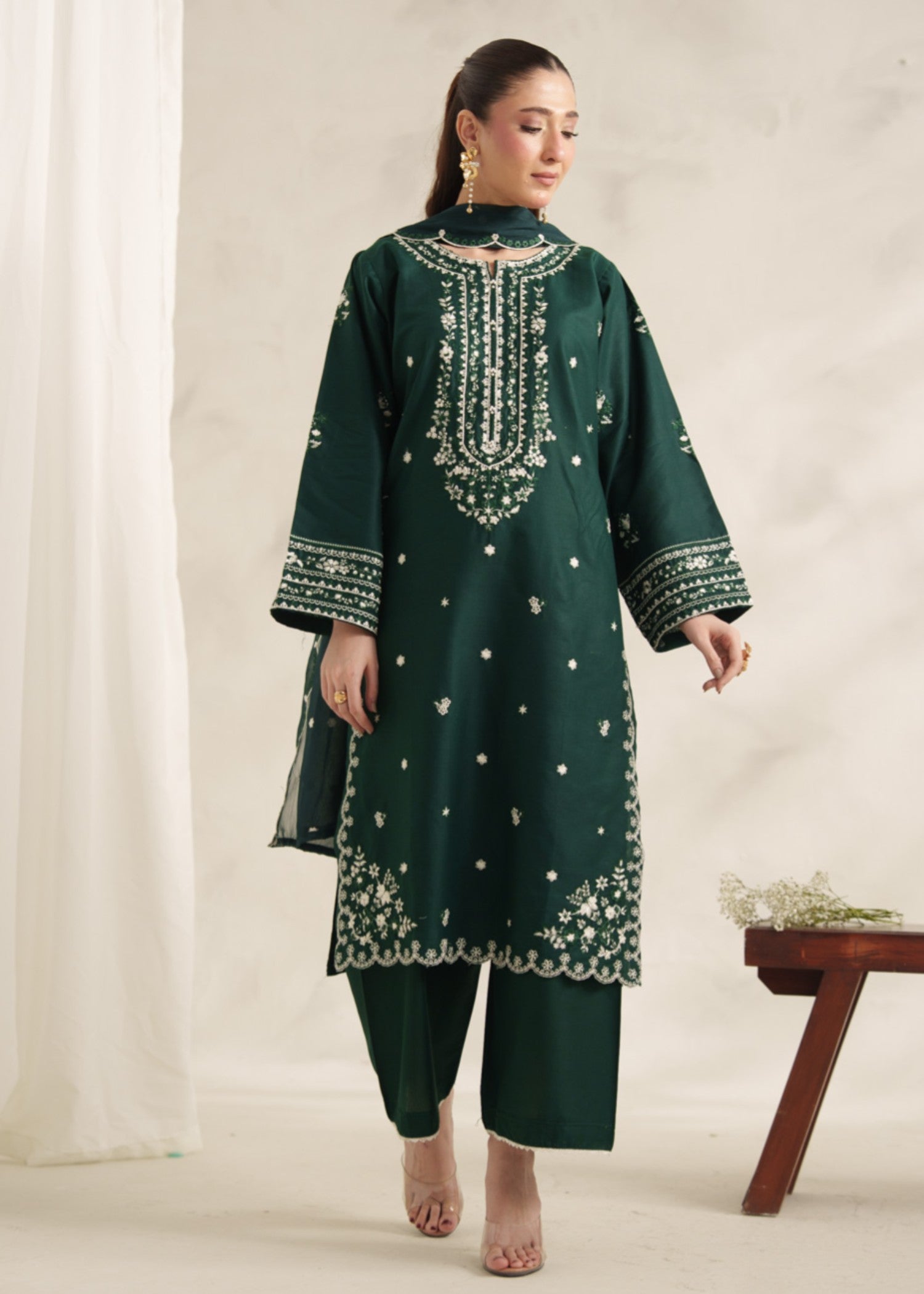 lawn Kurta Set in Bottle green
