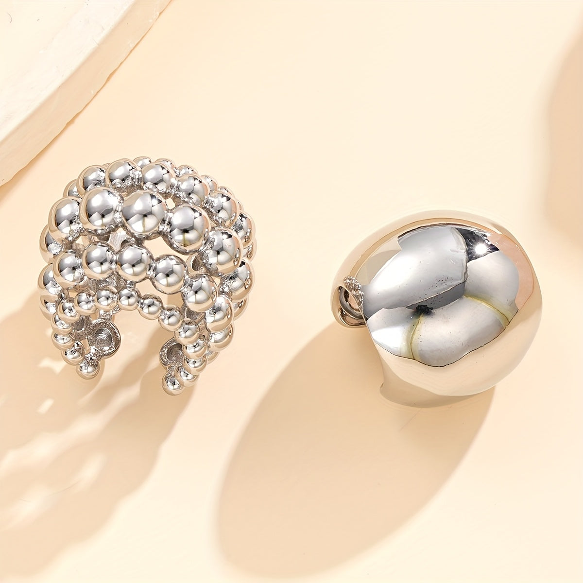 ANNA EARRING