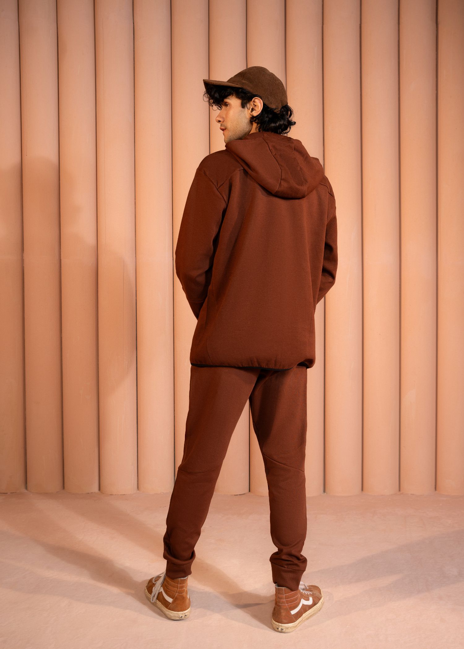 fleece Trousers in Brown