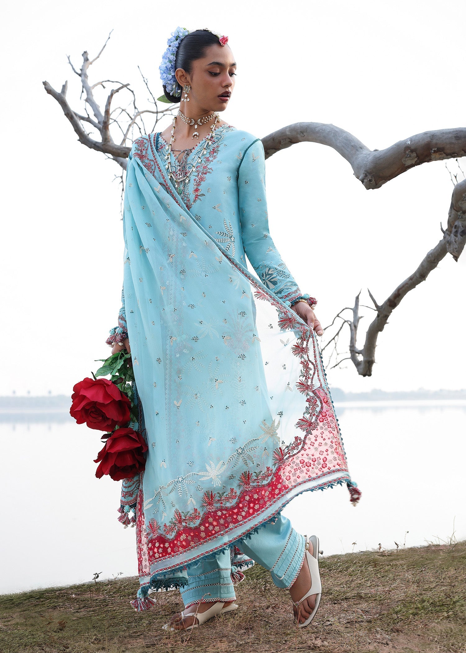 Luxury Lawn Eid Edit – Sepher
