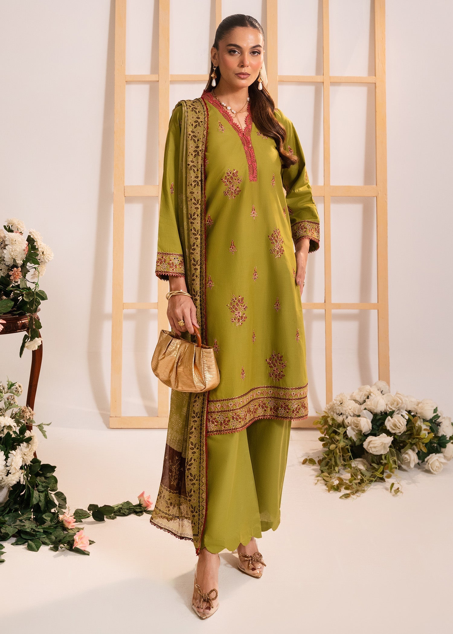 cambric cotton Kurta Set in Olive green