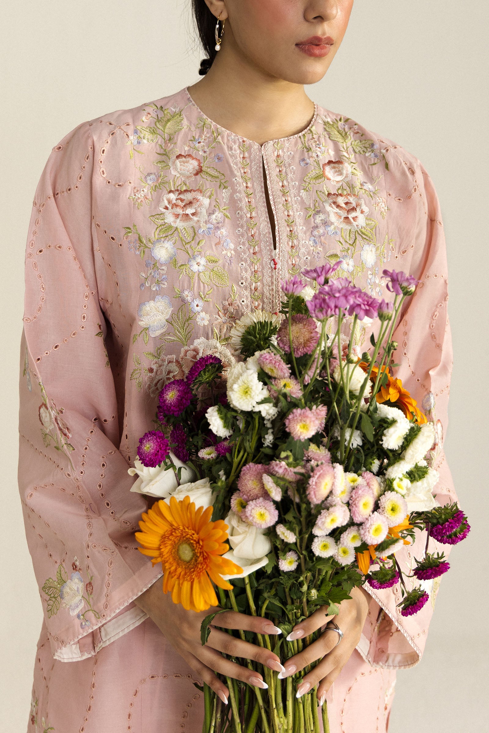 Coco Lawn Edit II – Lune-2B