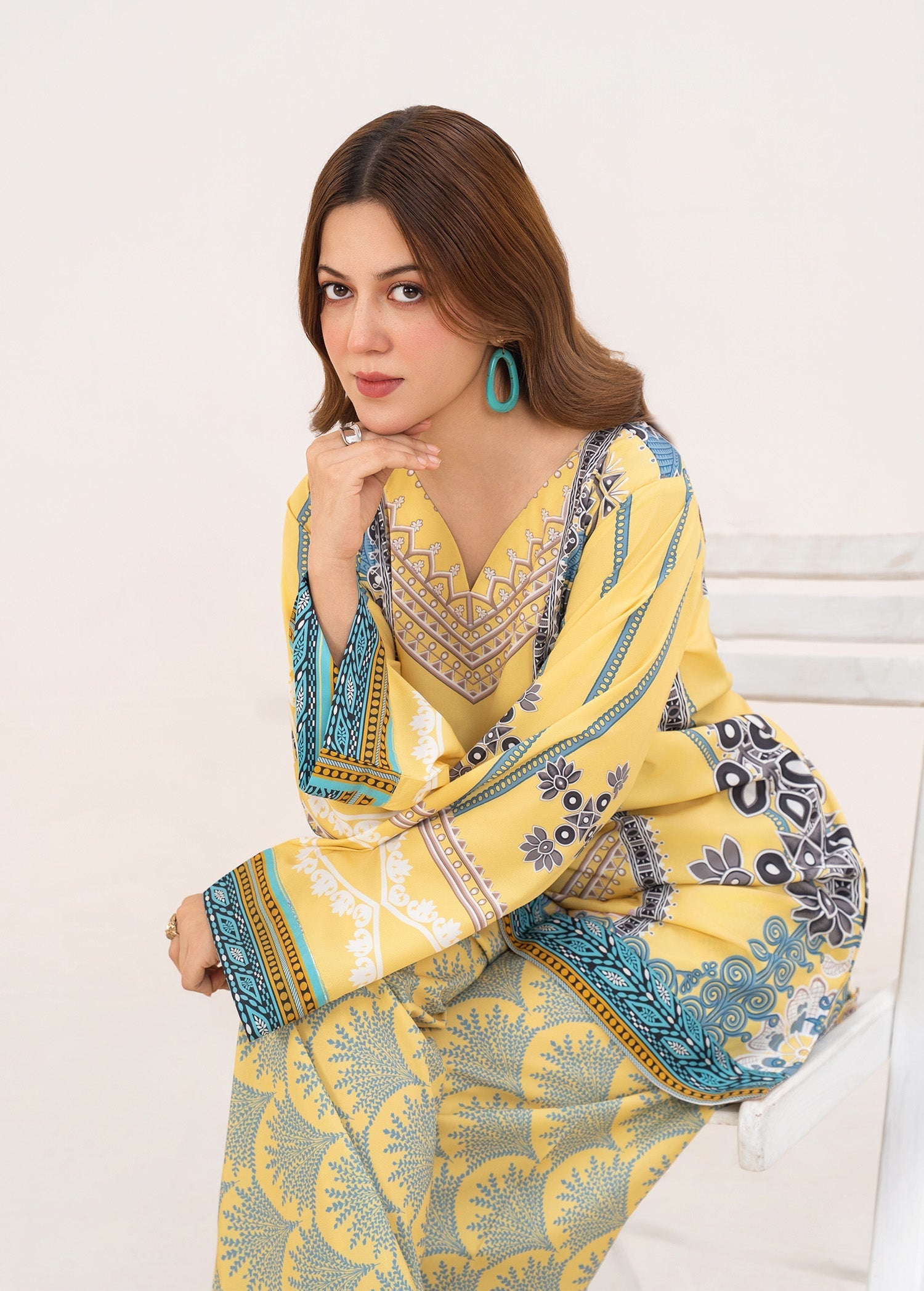 poly grip Kurta Set in Yellow