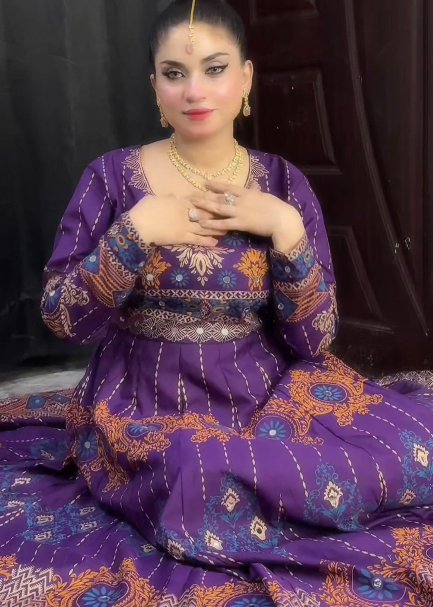 satin silk Maxi in Purple heart