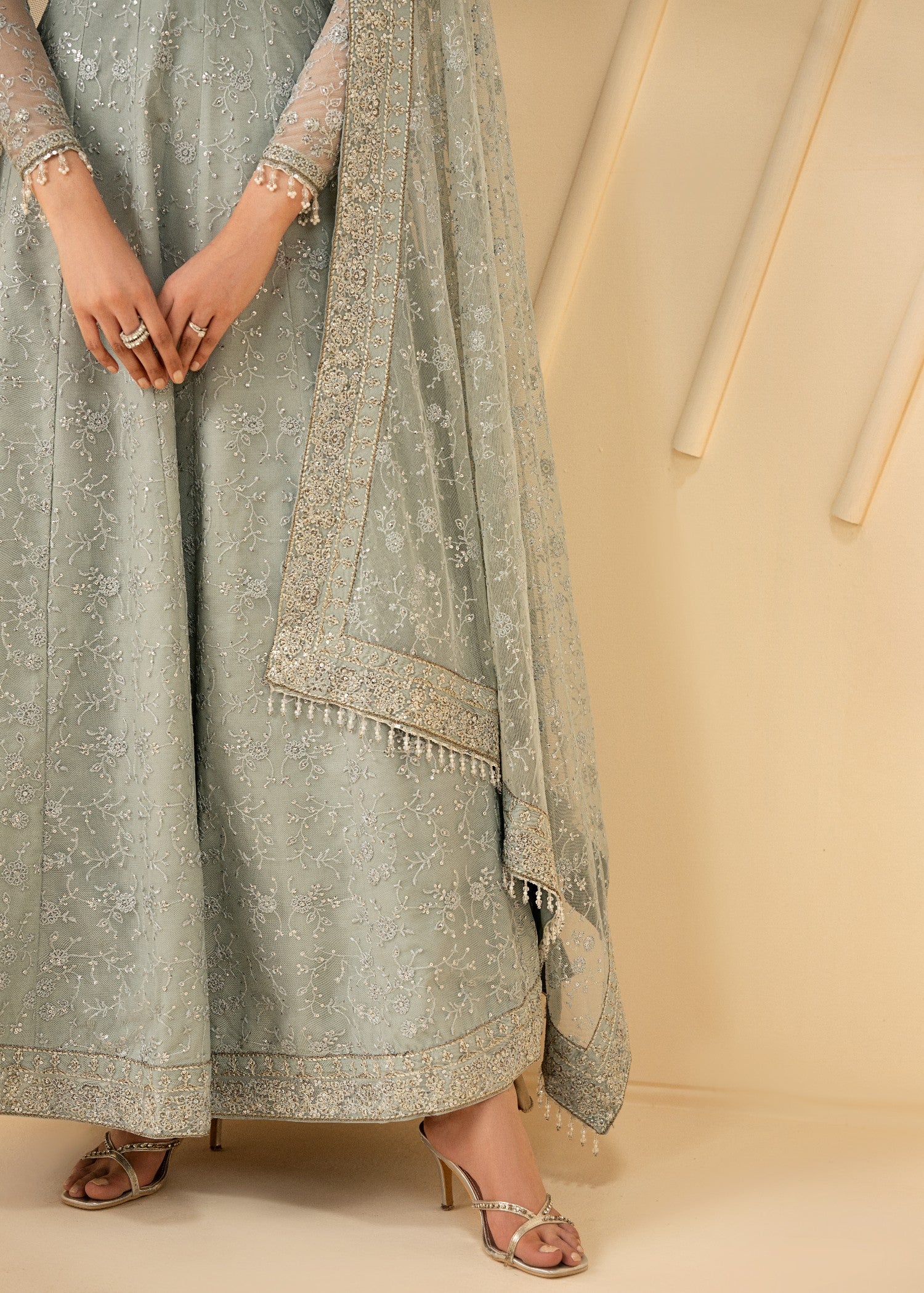 net Maxi in Dark grey