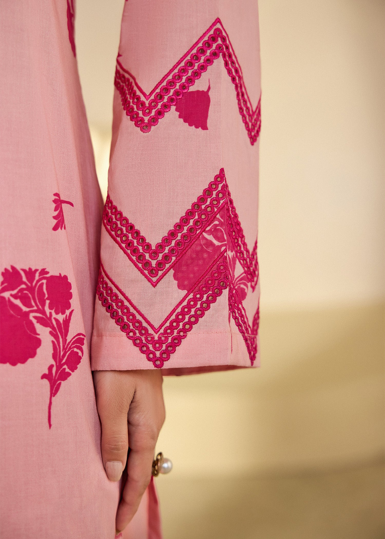 lawn cotton Kurta Set in Multi