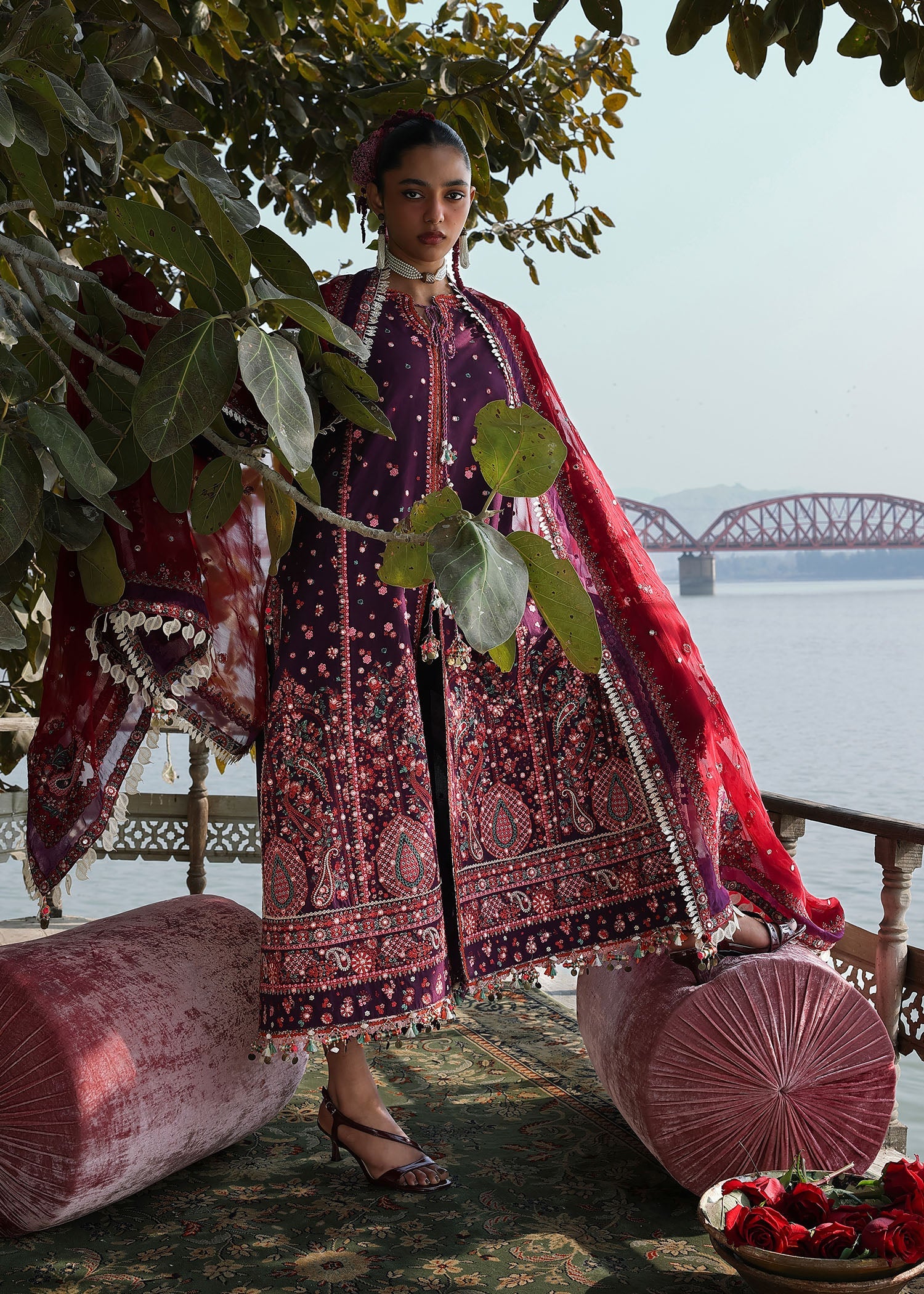 Luxury Lawn Eid Edit – Nihdi