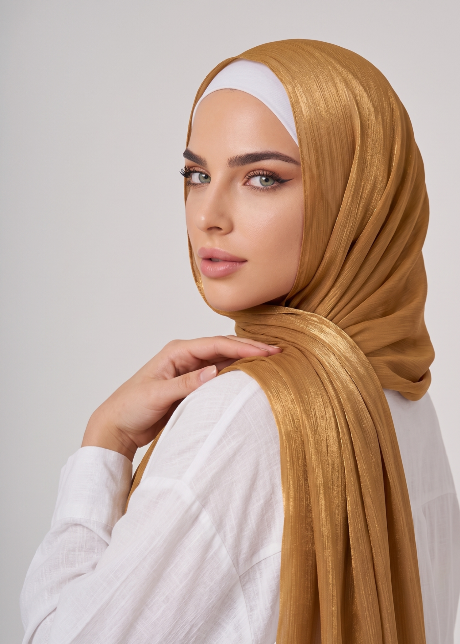 lurex organza Hijab in Gold