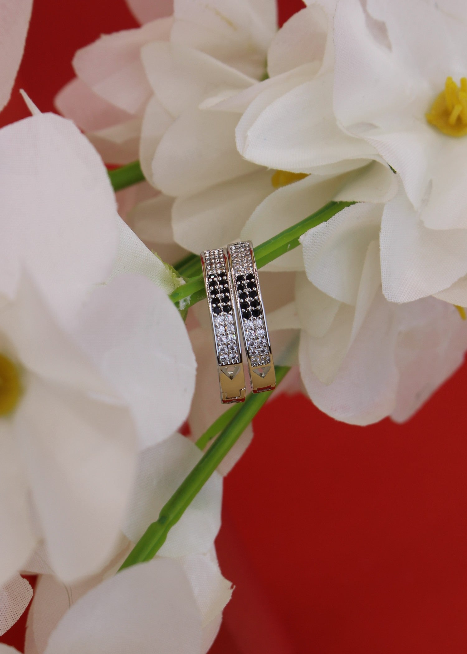 Earrings in Silver Color by - Trendy Women Earrings CXA2184