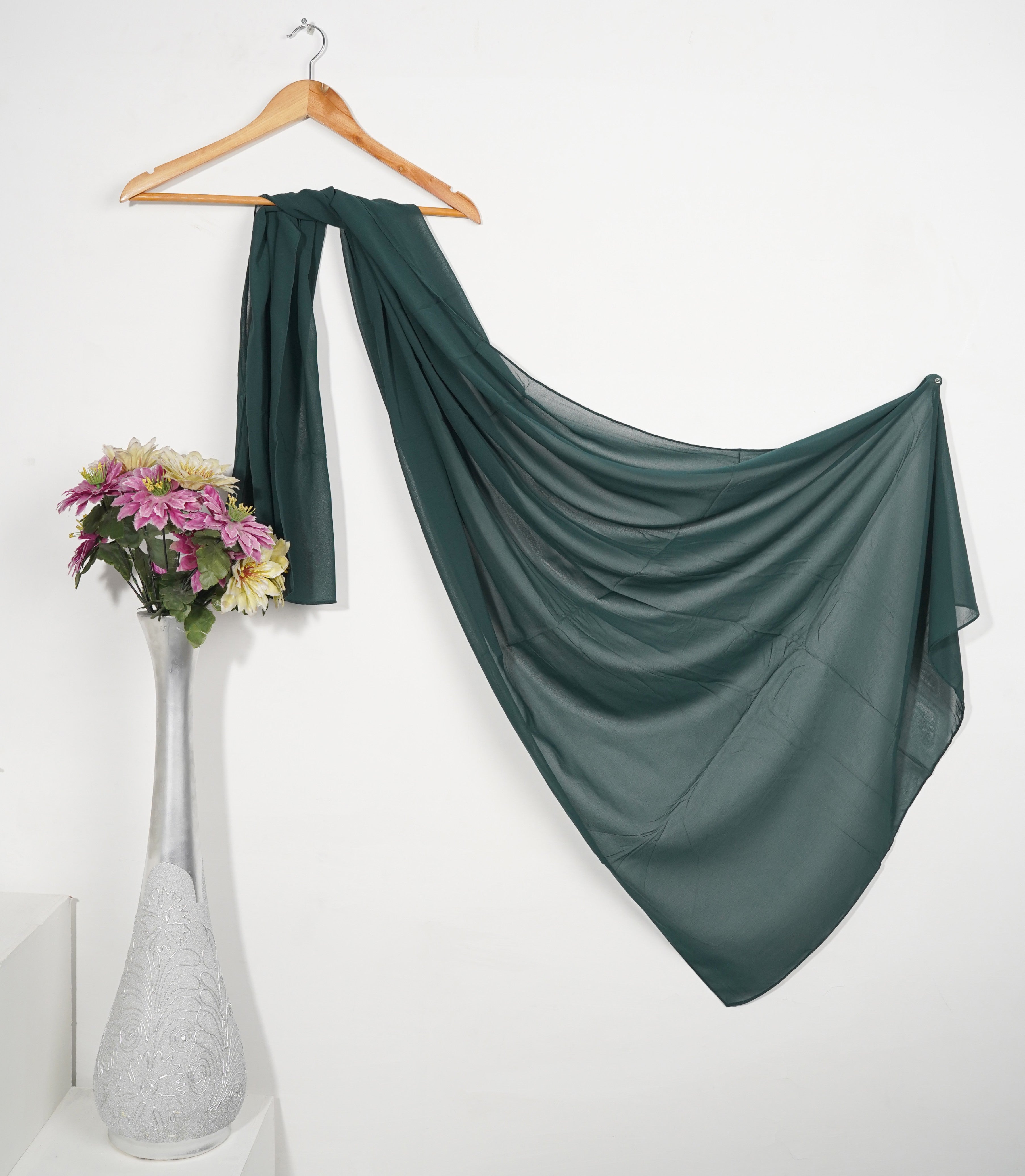 chiffon Hijab in Pine green