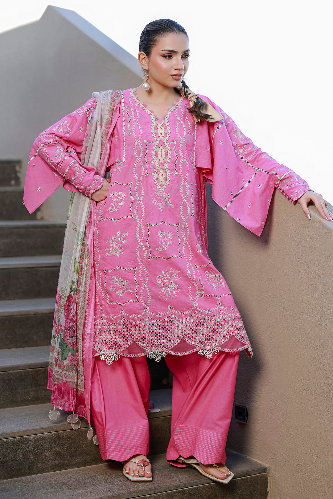 Chikankari Lawn – Z-4089