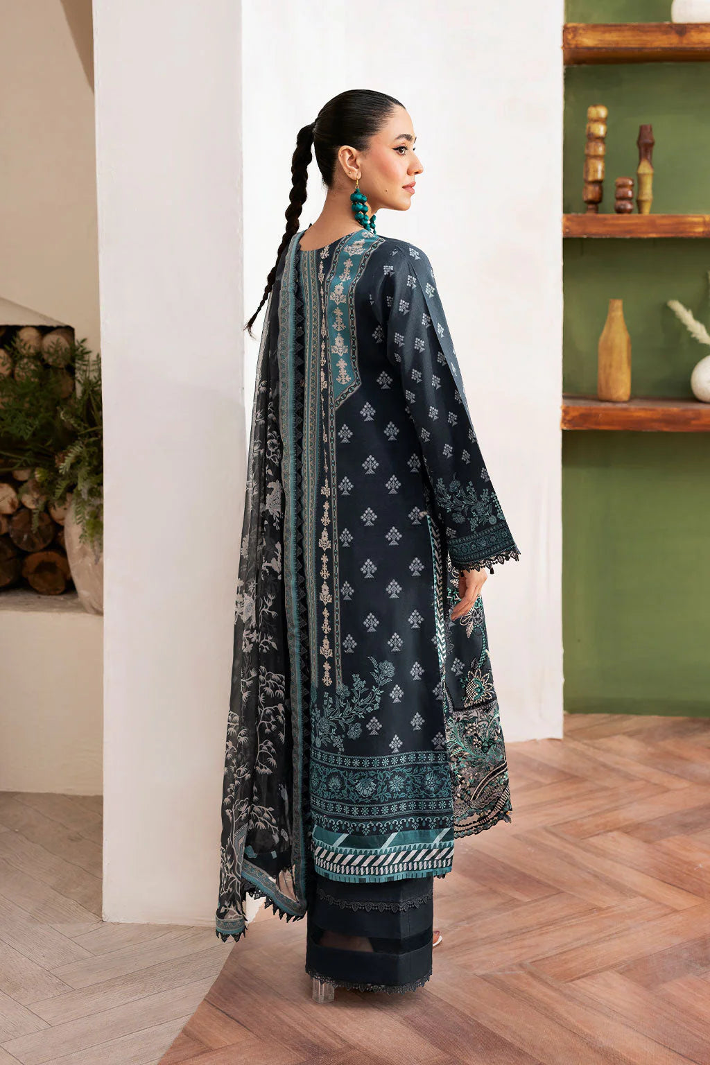 Mashaal Lawn – L-1408