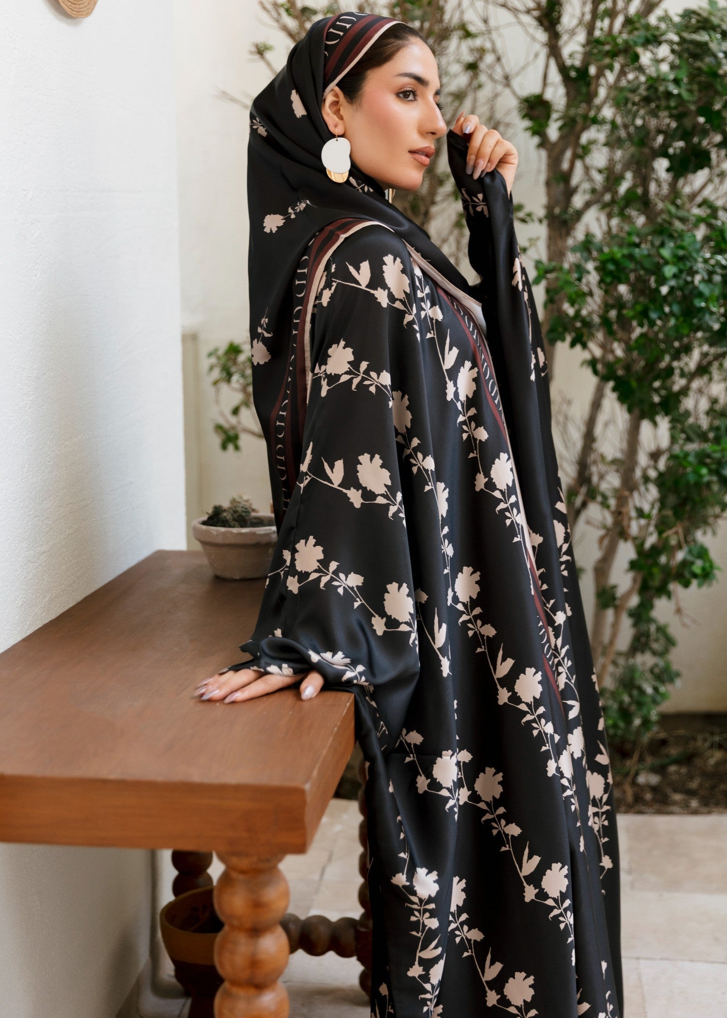 pk charmuse silk Abaya in Black, maroon