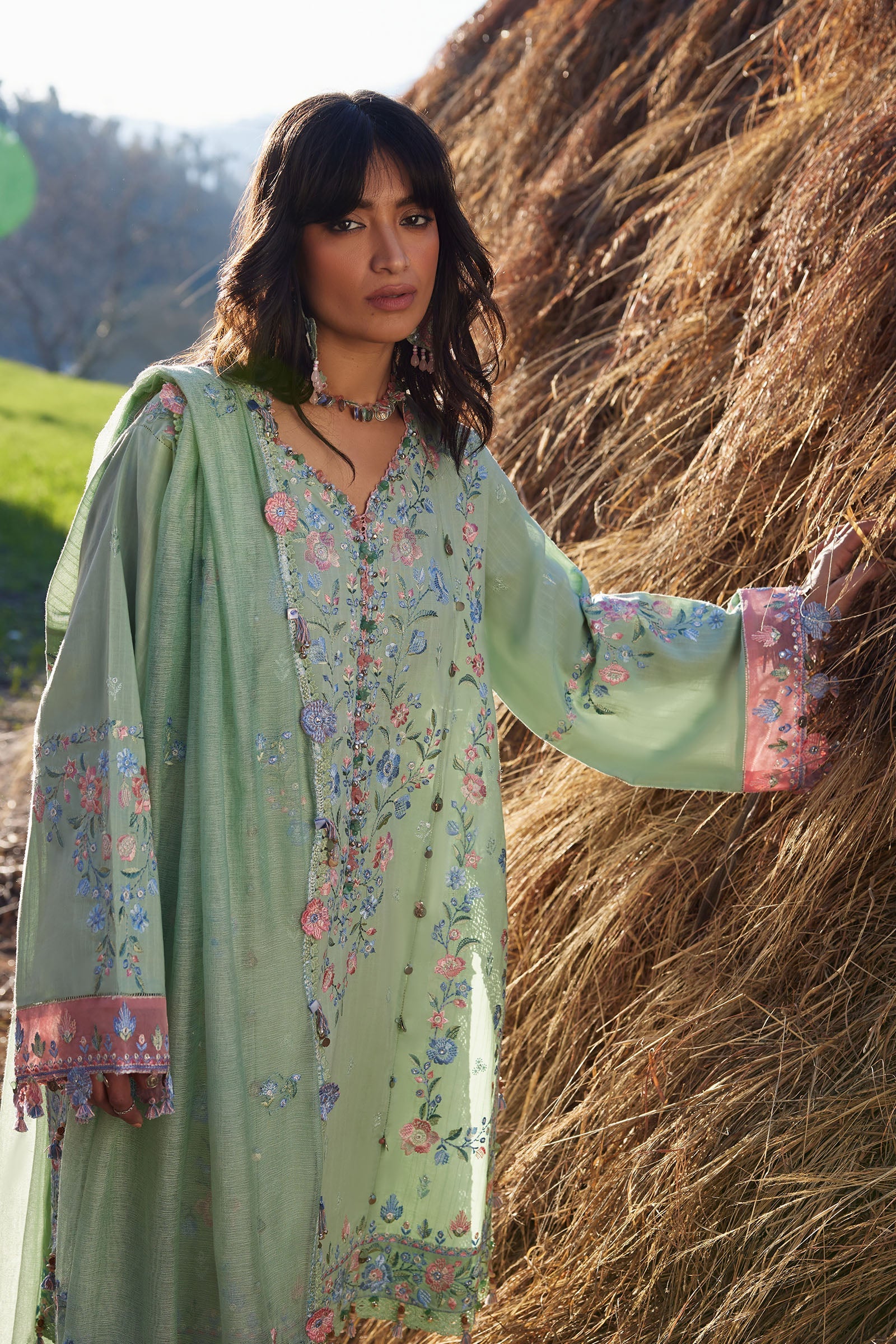 Festive Luxury Lawn – ZL26-01B