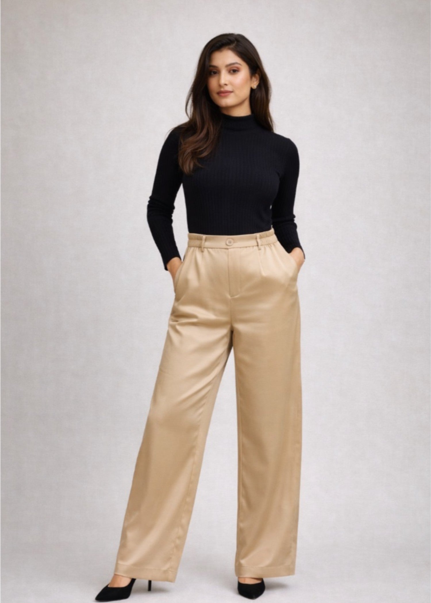 silk Pants in Beige