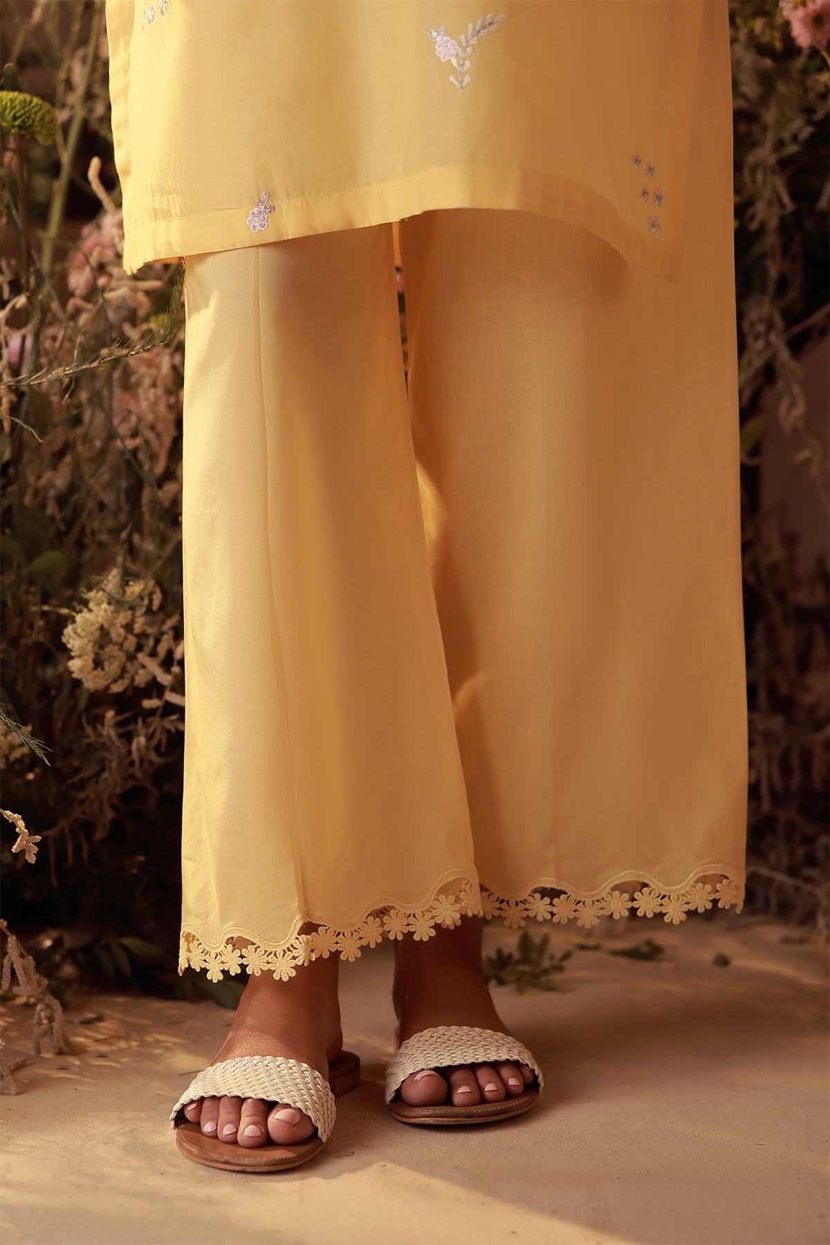 slub cambric Kurta Set in Yellow
