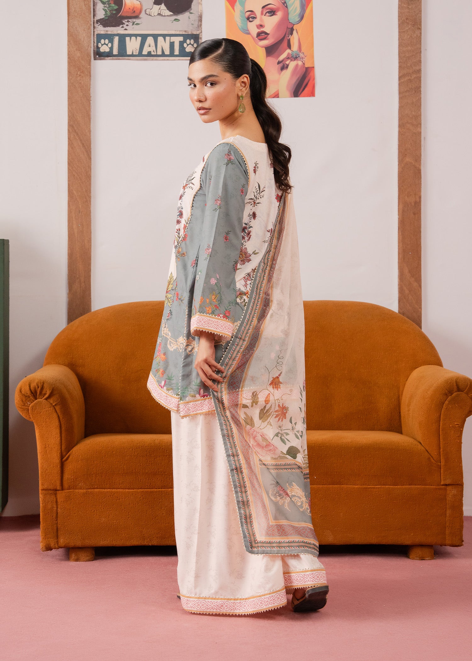 lawn Kurta Set in Cream, sage green