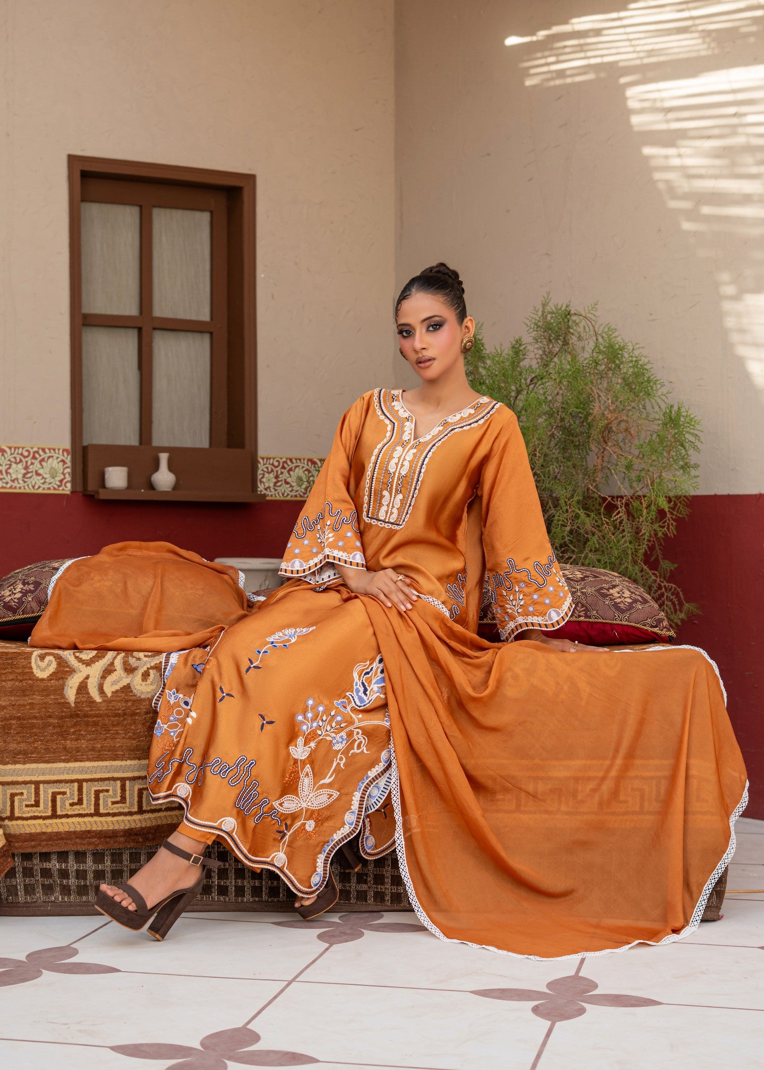 silk Kaftan in White, mustard, blue
