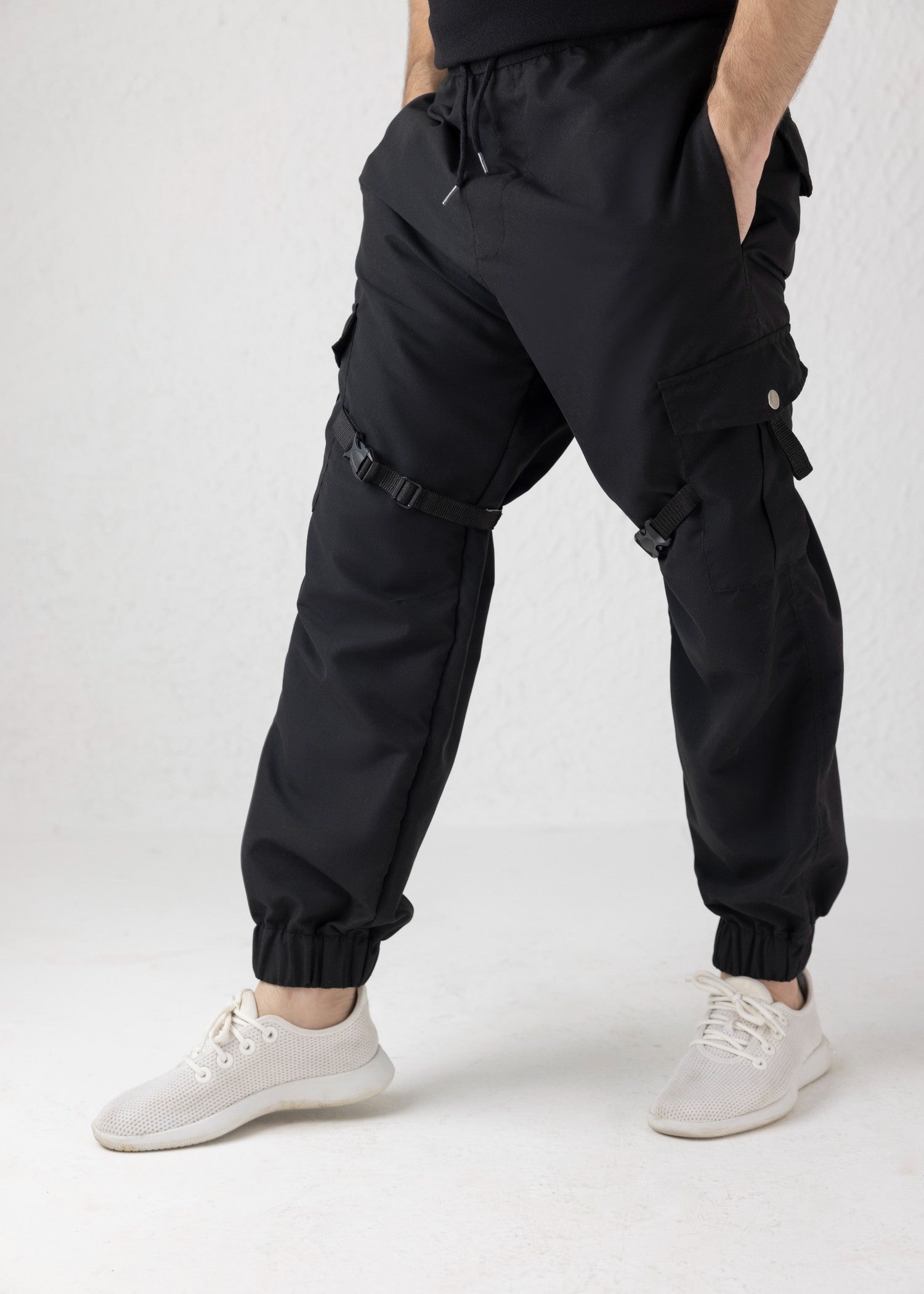 microfiber polyester Trousers in Black