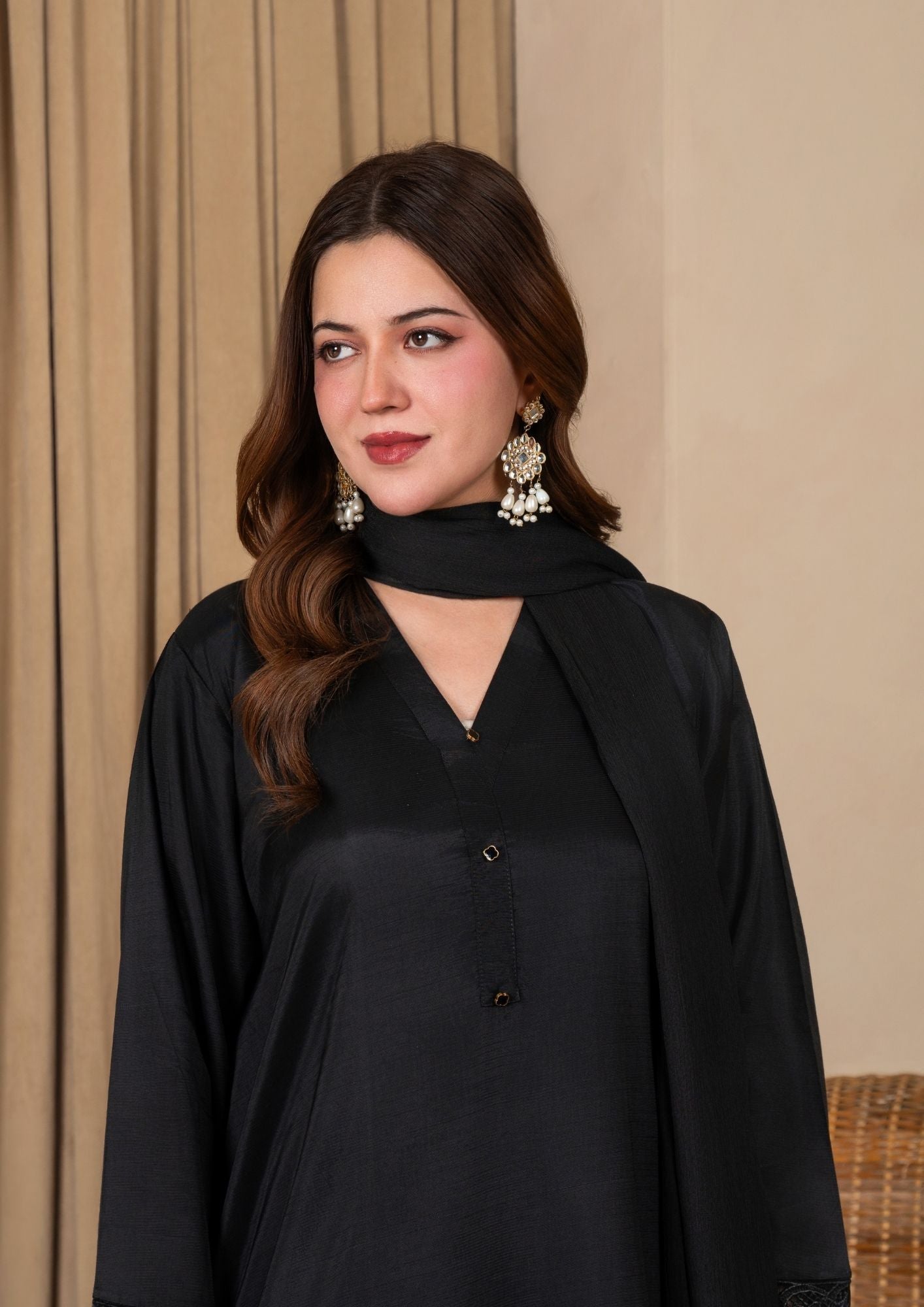 viscose raw silk Kurta Set in Black