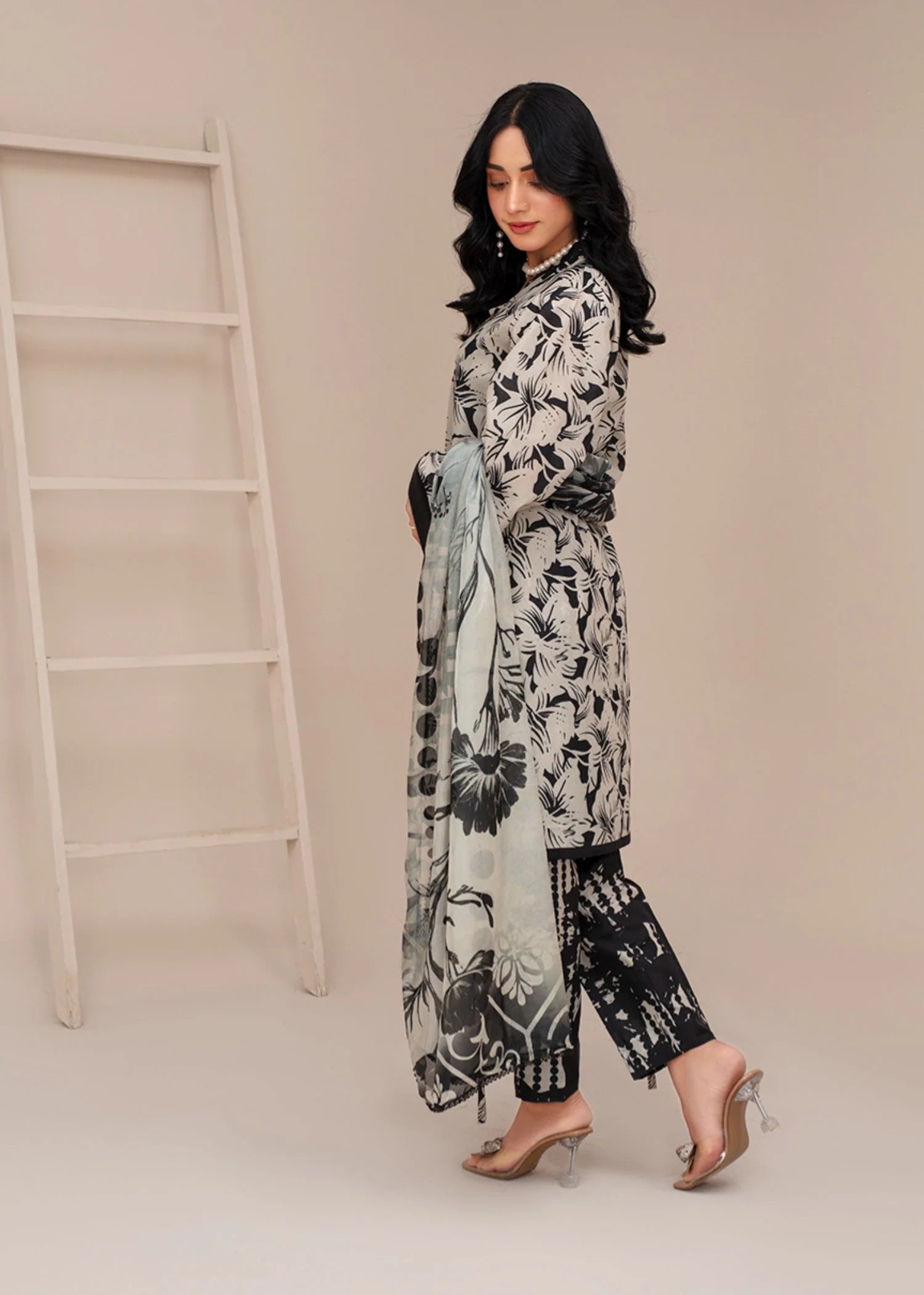 poly lawn Kurta Set in Off-white, black