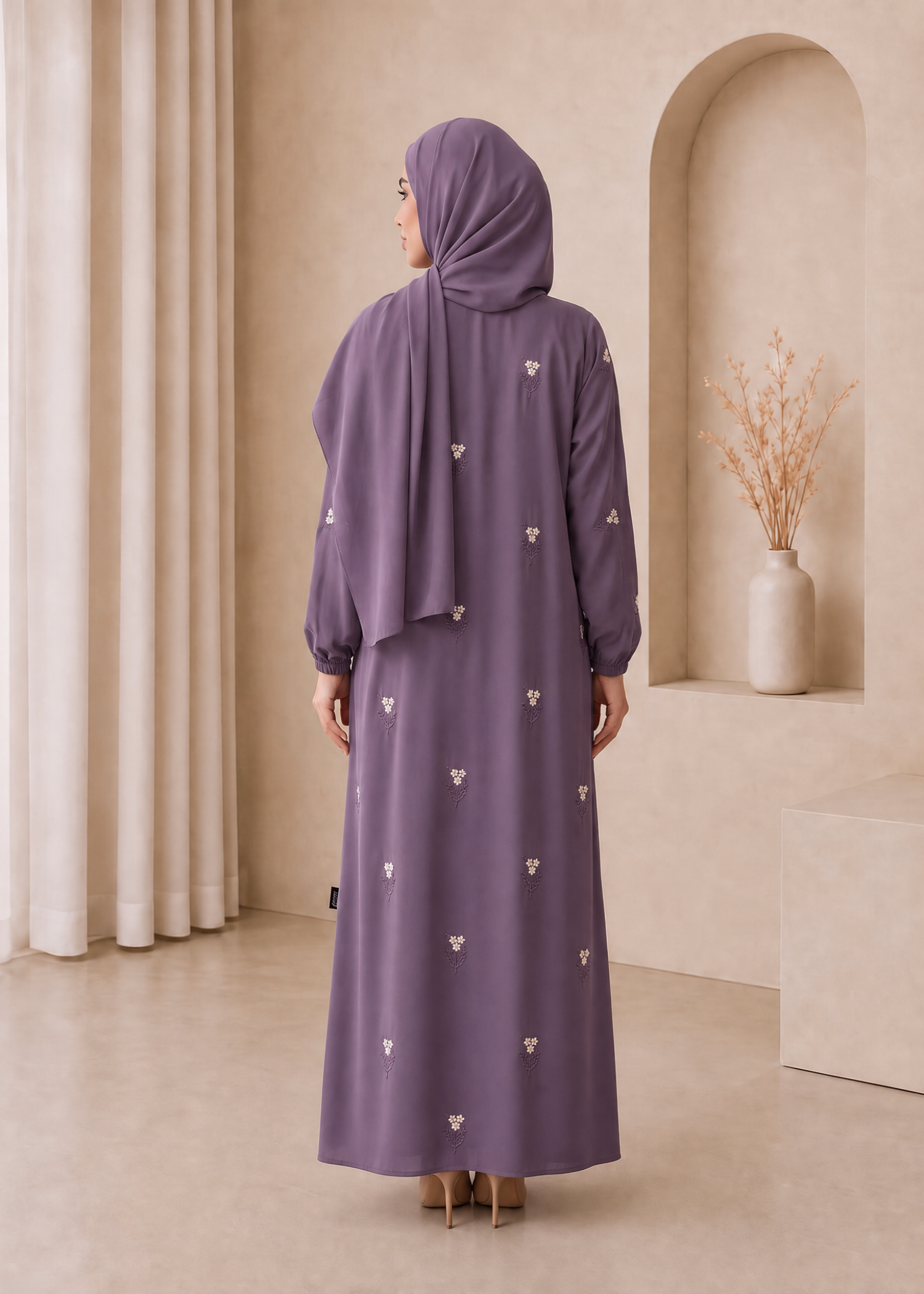 nidha Abaya in Heathered lilac