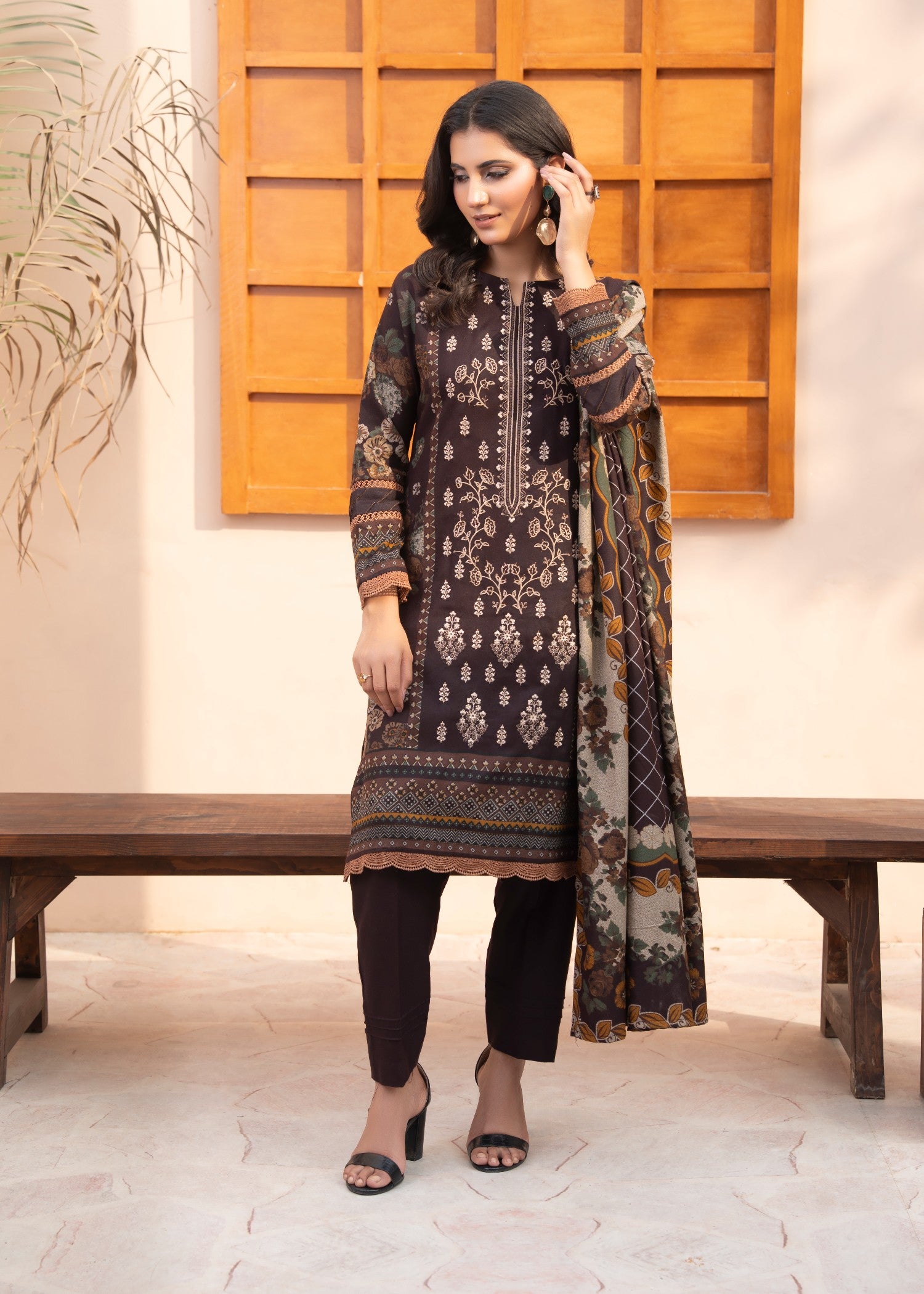 dhanak Kurta Set in Dark grey