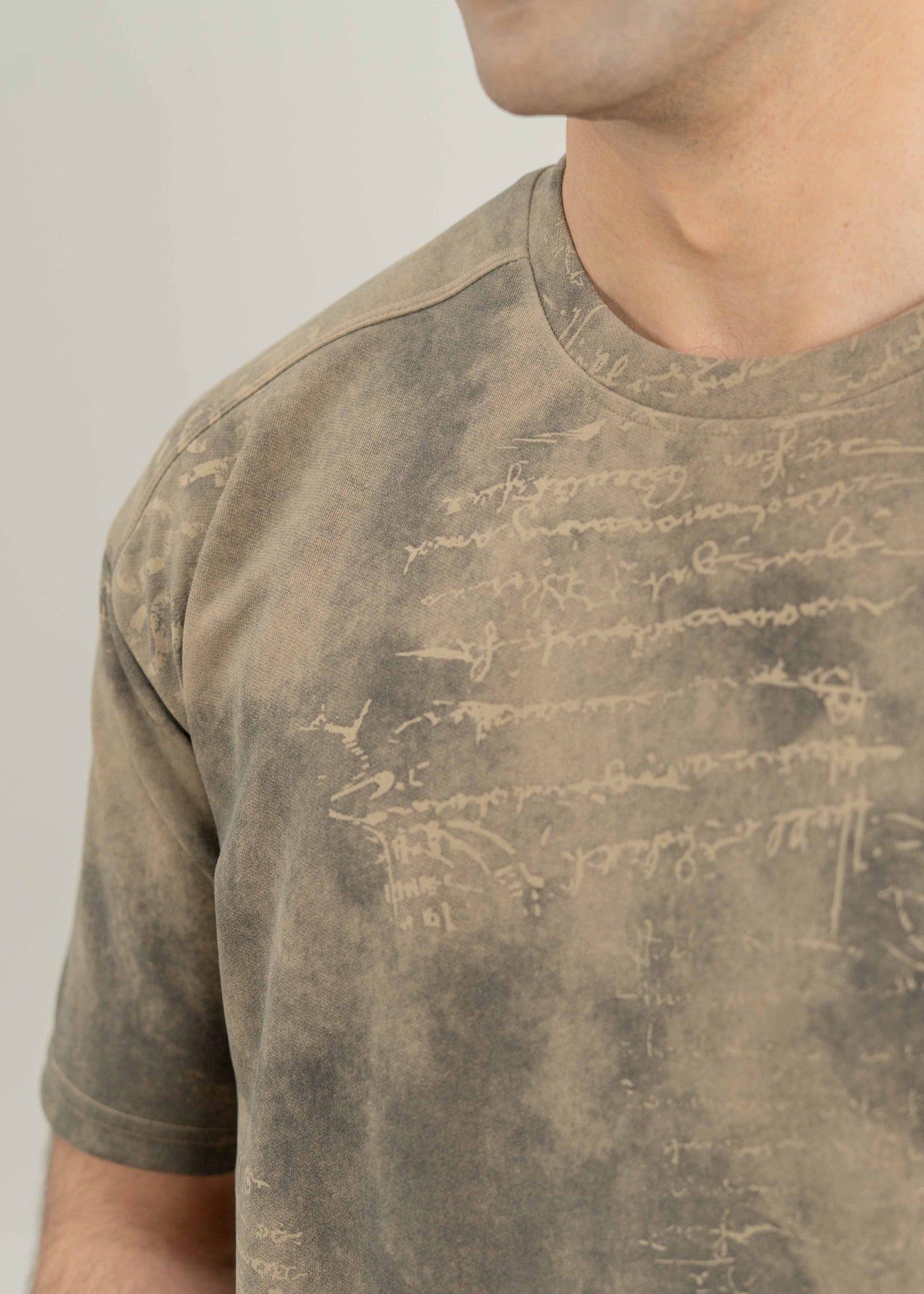 cotton T Shirt in Earth brown