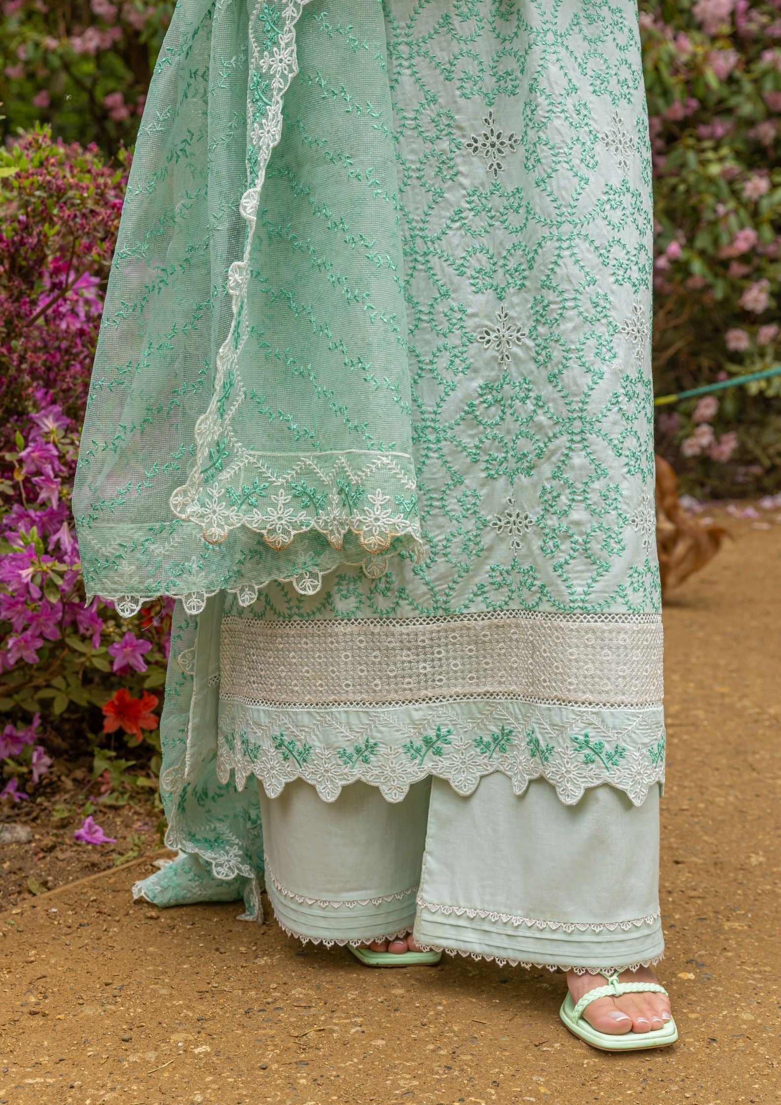lawn cotton Kurta Set in Moss green