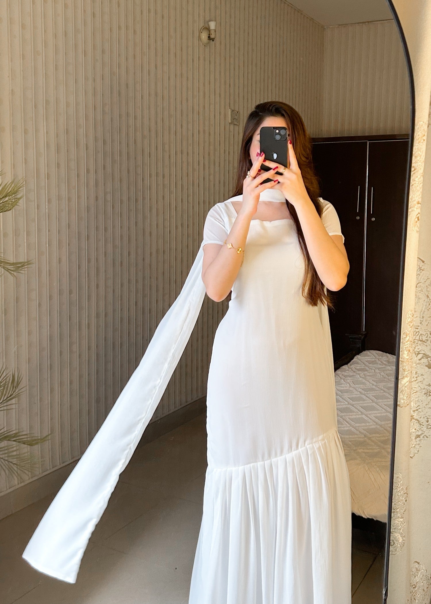 crinkle chiffon Maxi in White
