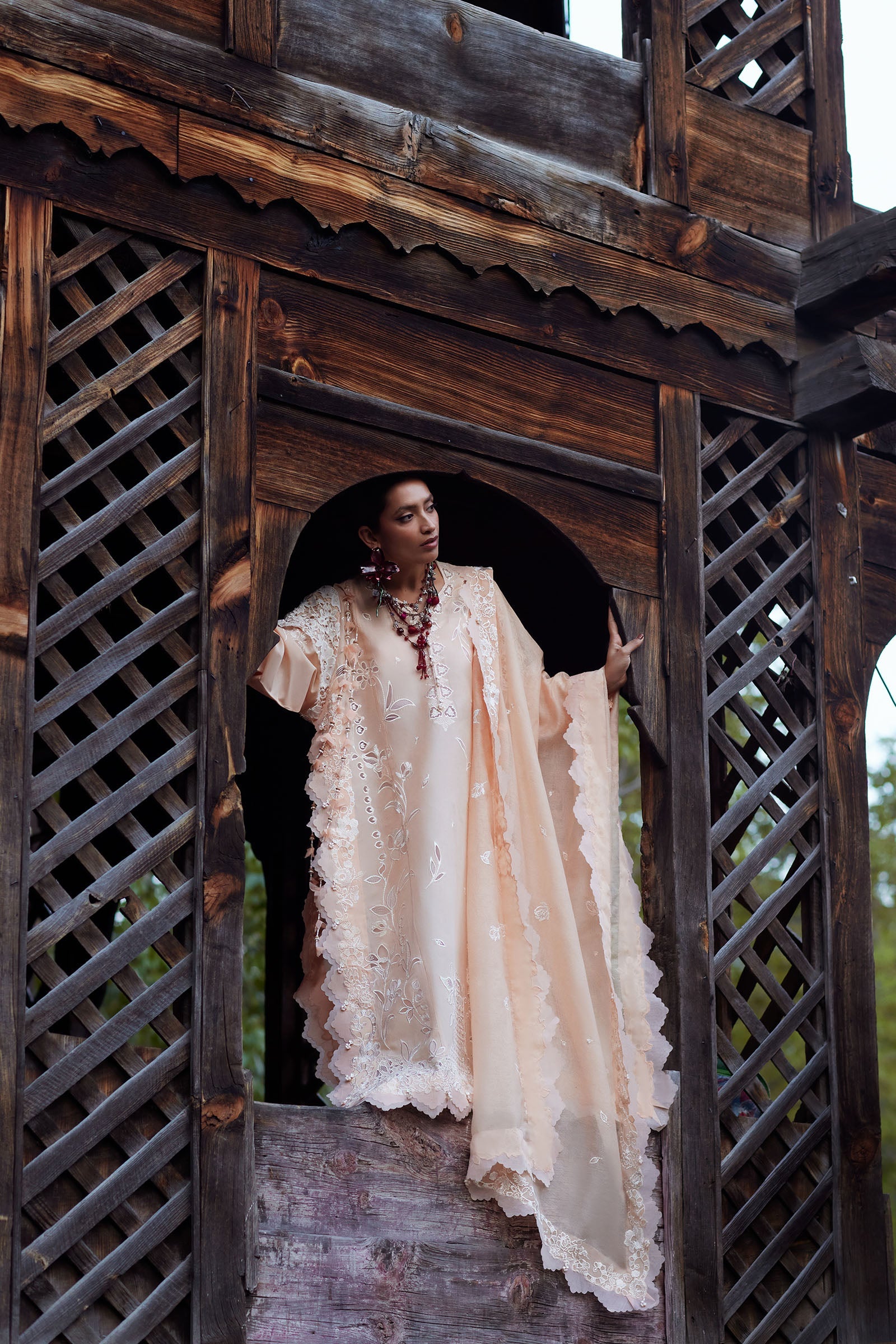 Kashmee Luxury Eid Lawn – NOORAI (EL26-06 A)