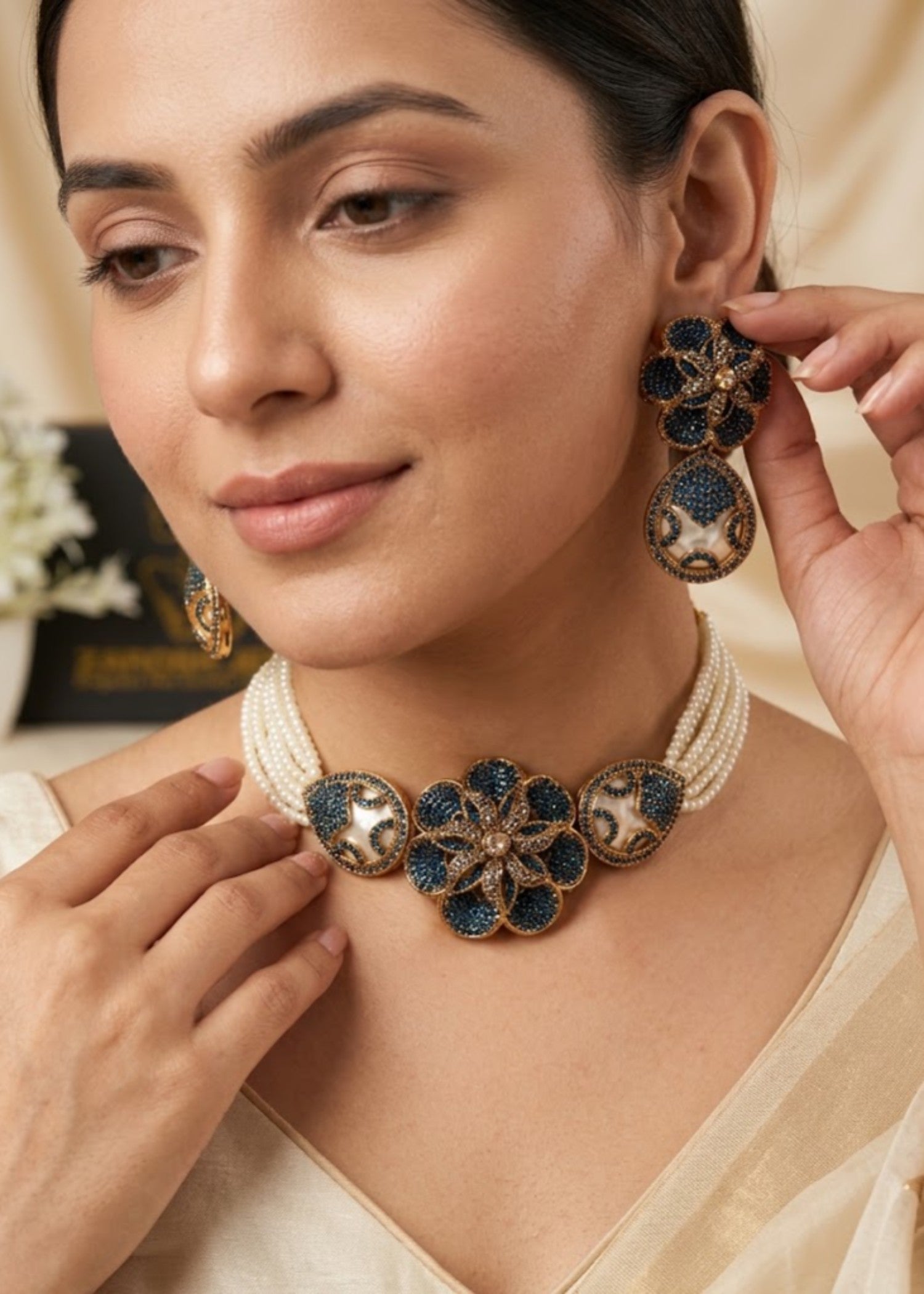 Choker in Teal Color by - Trendy Women Choker UZE3898