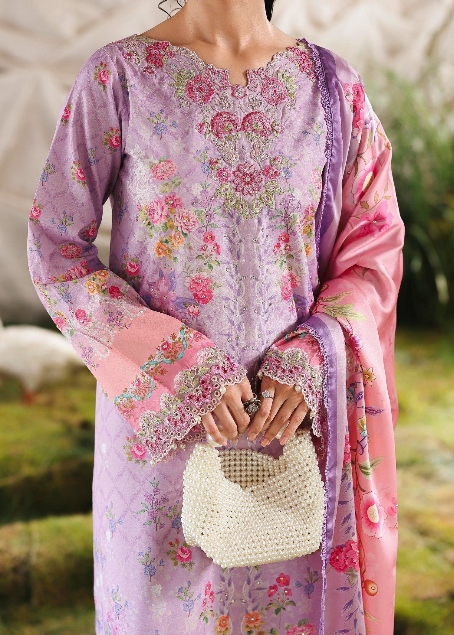 silk crepe Kurta Set in Lilac