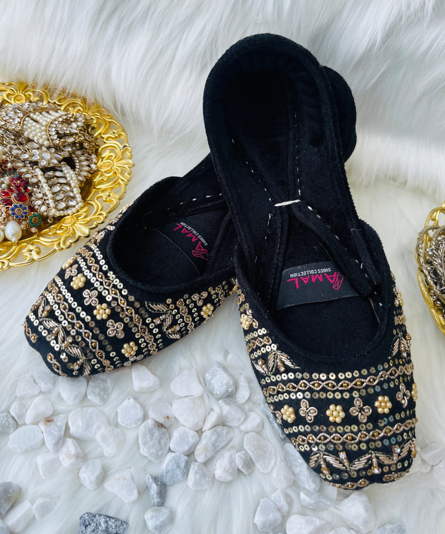 Khussa in Black by - High Quality Women Khussa MRQ6698