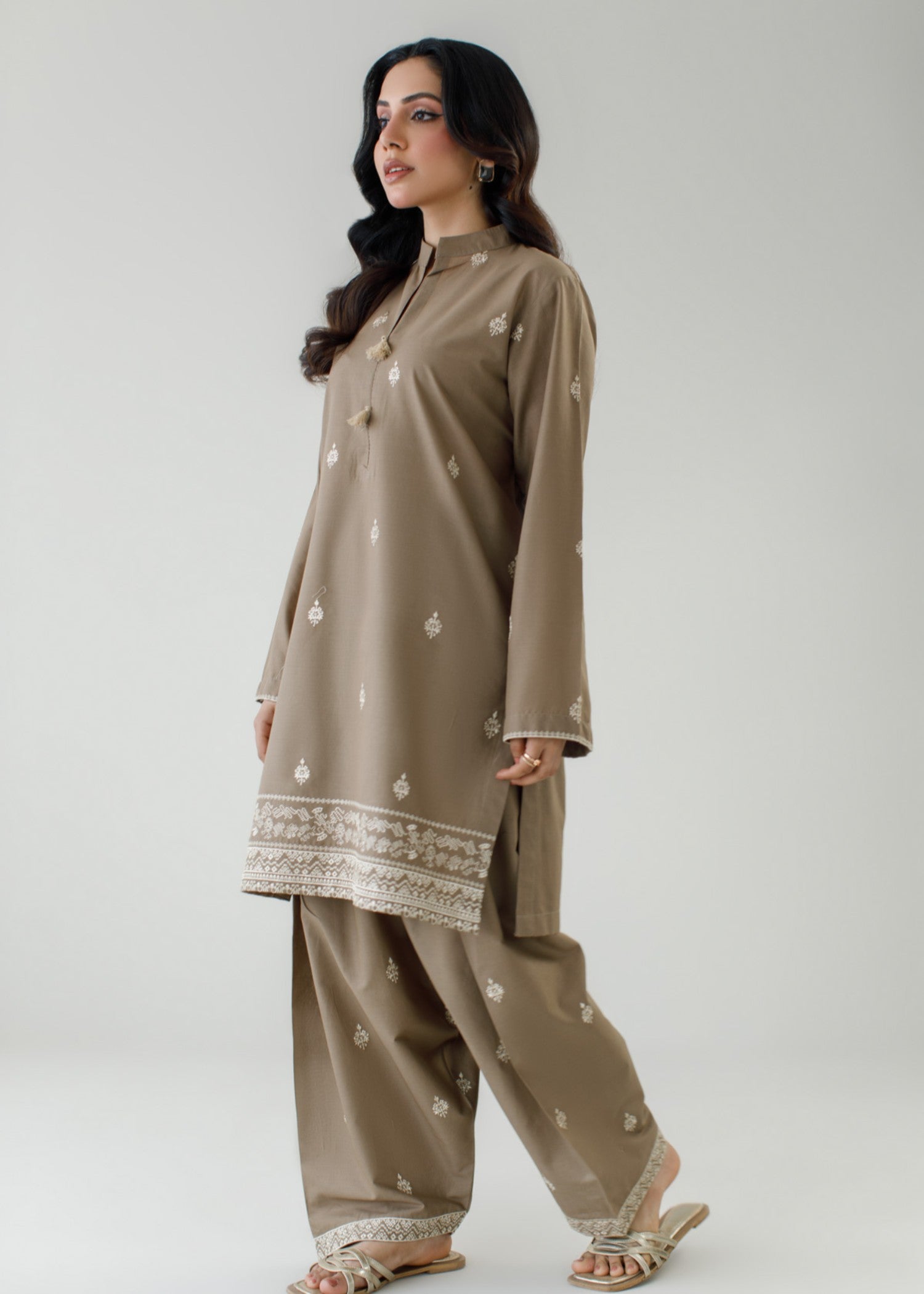 cambric Kurta Set in Camel brown
