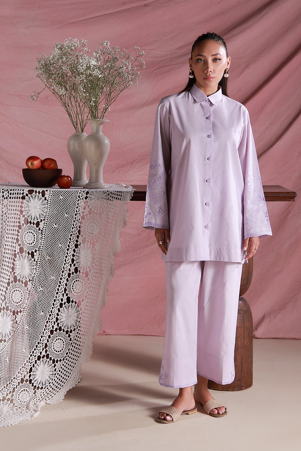 brochea jacquard Kurta Set in Lilac