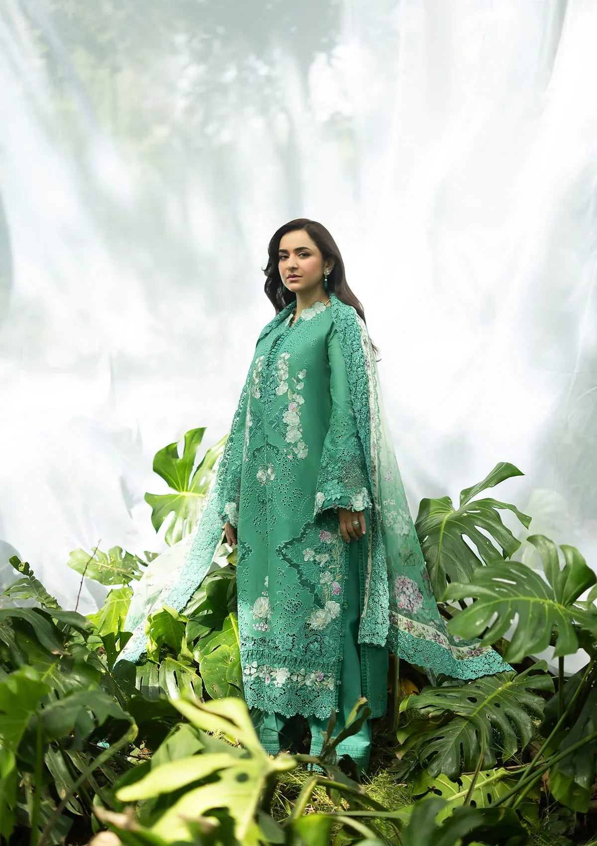 Luxury Lawn – ELQ-2a Lover's Eden