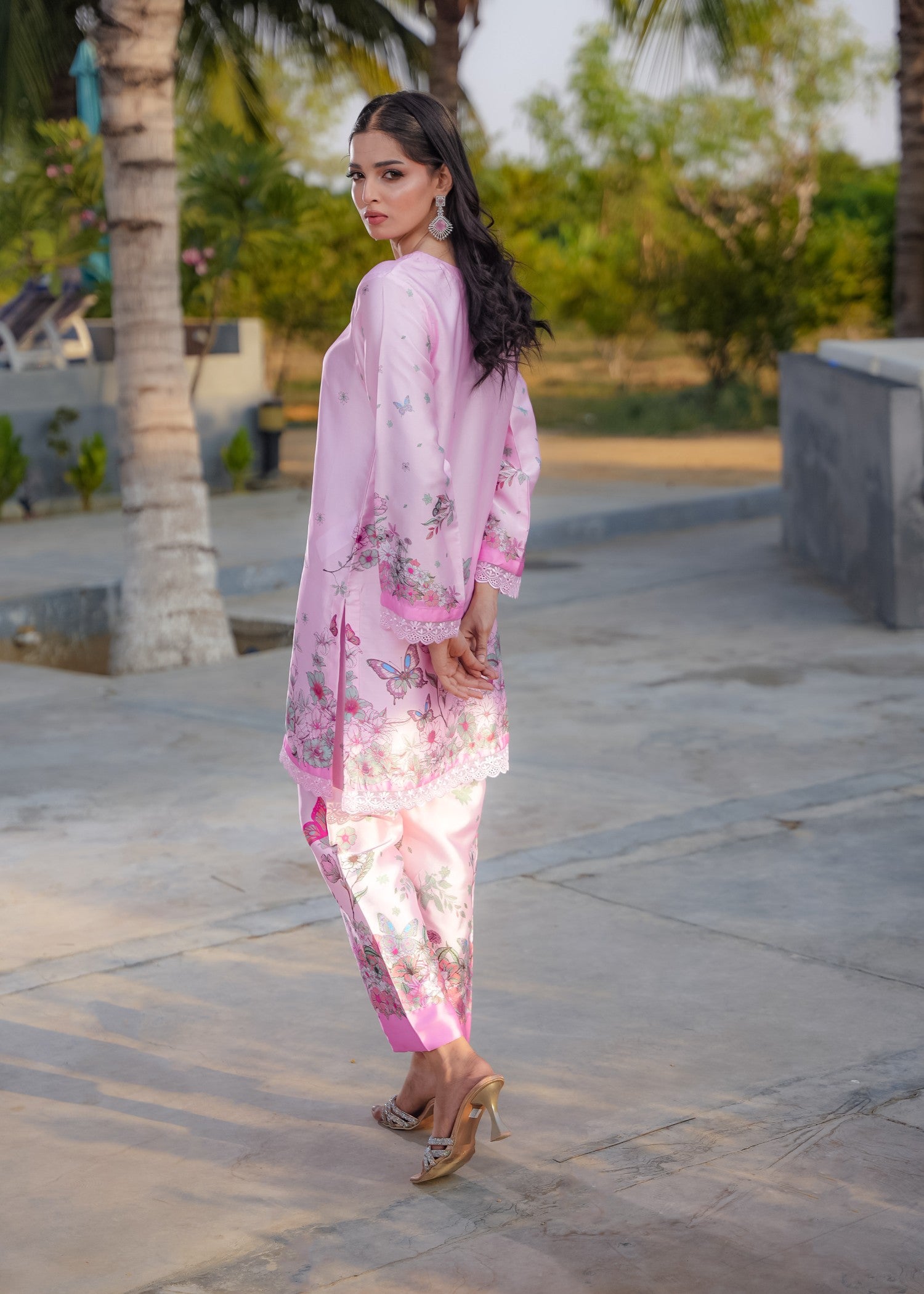 silk charmeuse Kurta Set in Bubblegum pink