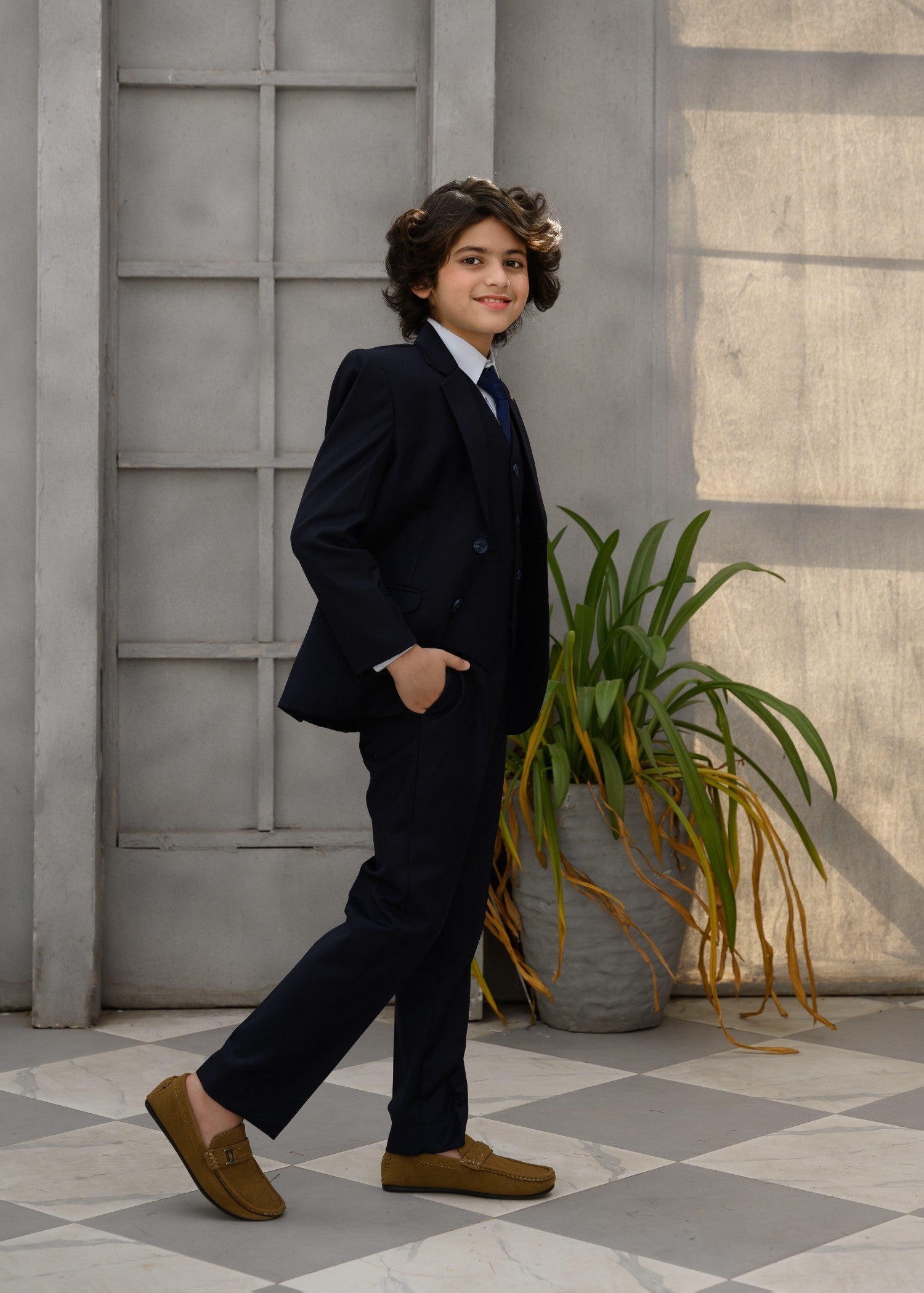 wash & wear Suits in Navy blue