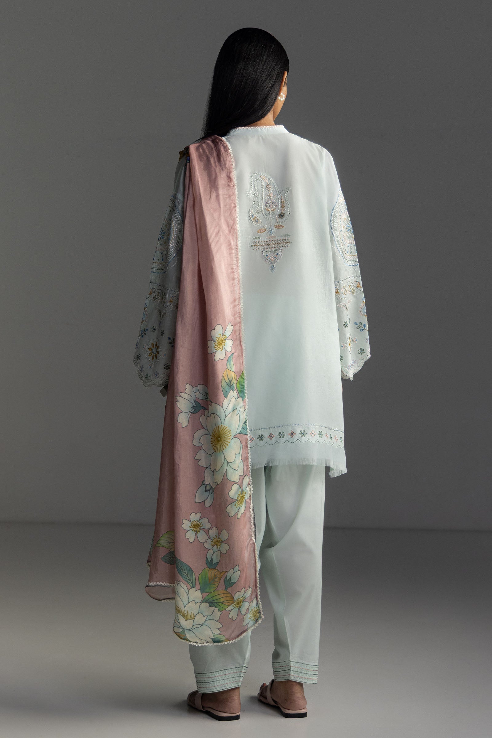 Coco Lawn Edit – Veya-7B