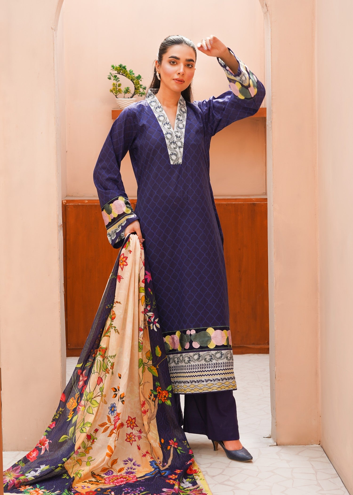 lawn Kurta Set in Indigo