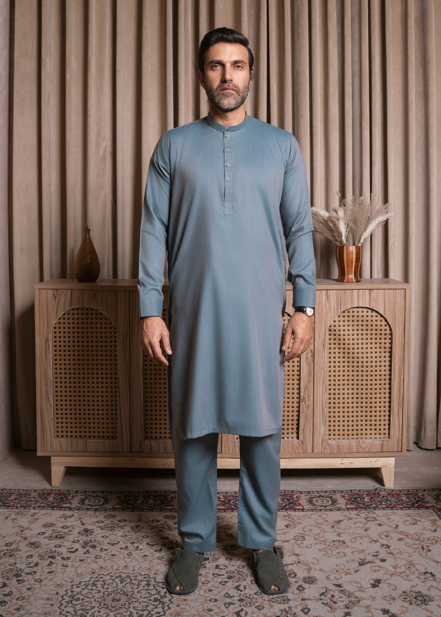 wash & wear Shalwar Kameez in Grey